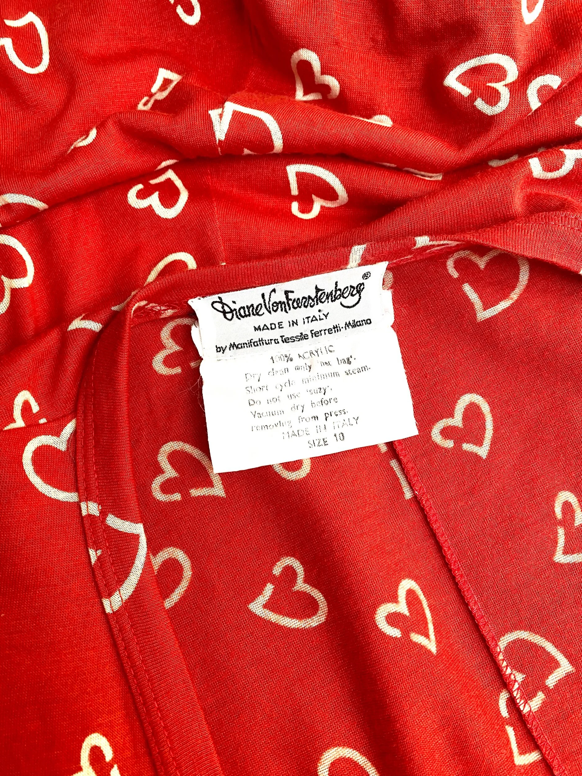 F1CFB7C6-FBD3-426E-B8C0-ACB1B82C772F