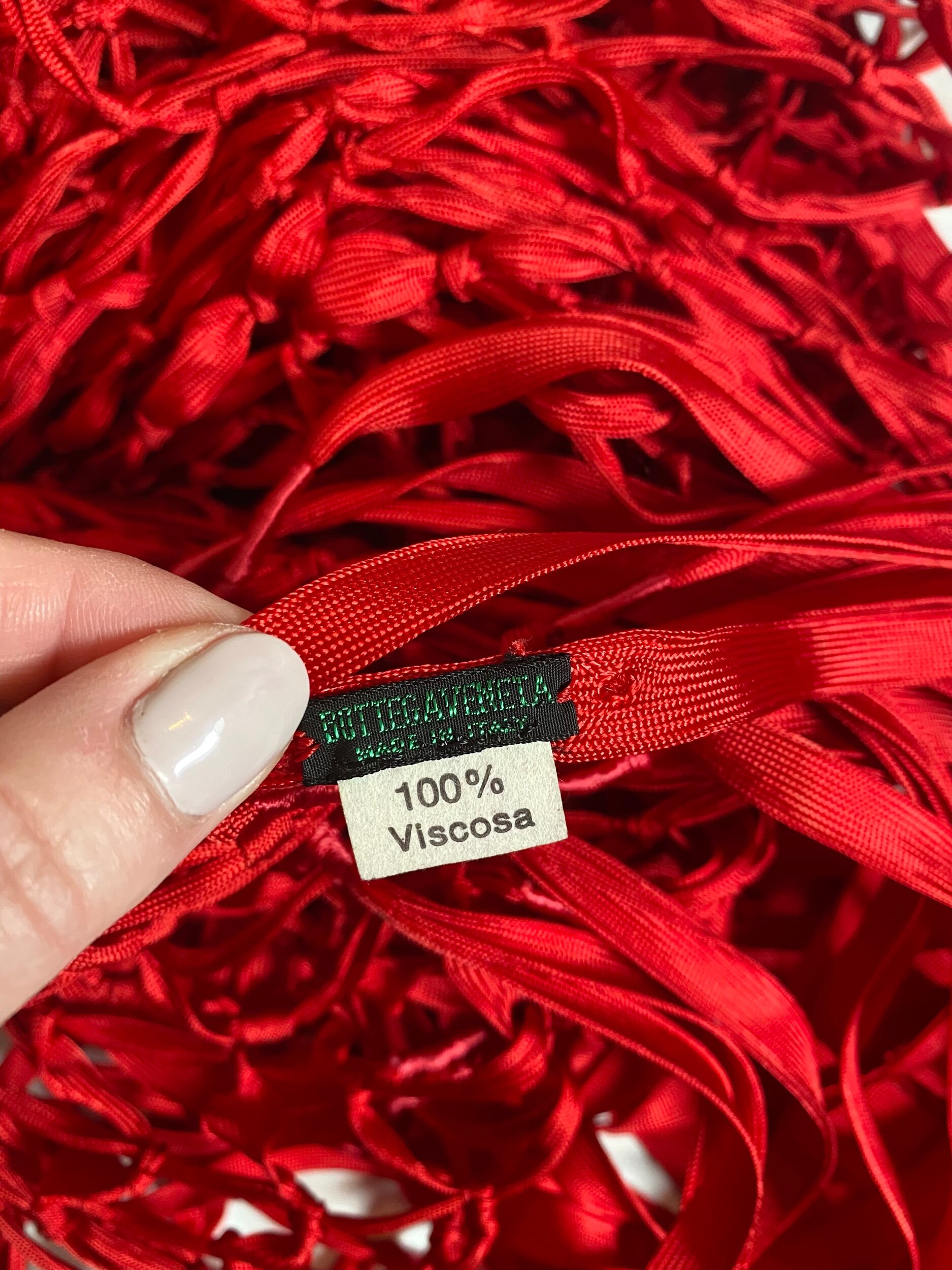 B7E96BD2-B179-48E2-910A-BBDD116F501E