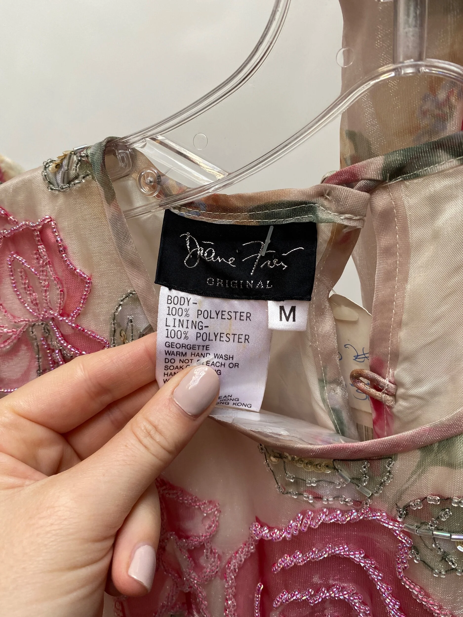 EF29E6C0-CA46-451C-8277-AAEEF0B845DB