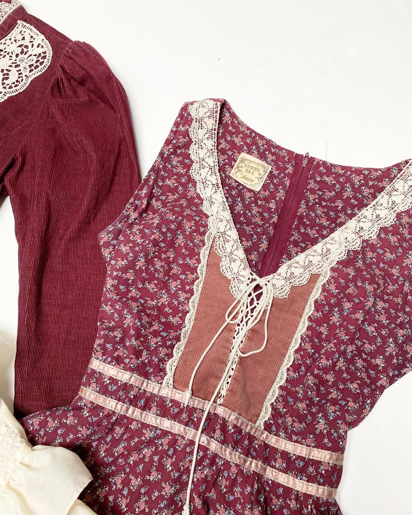 FA824089-3B51-45E4-A922-057B9B00F446