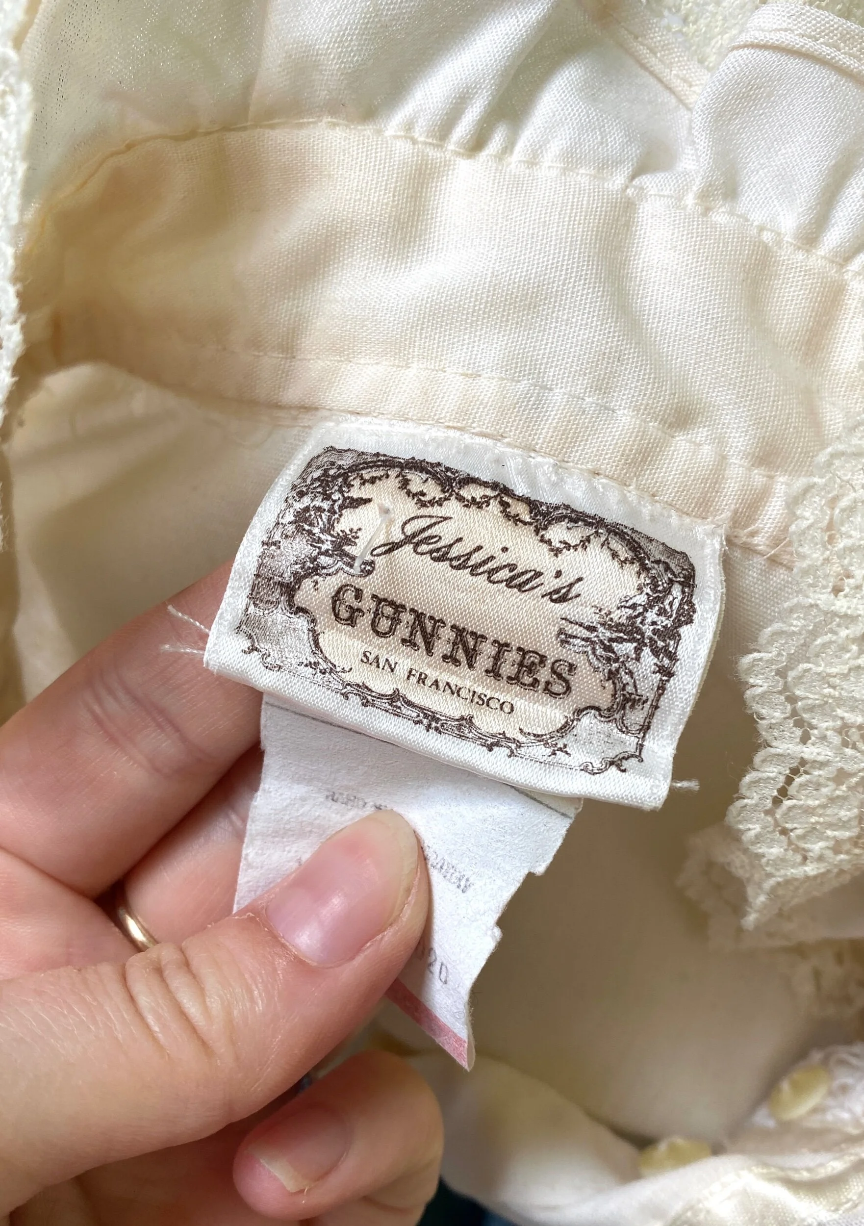 EF2C682C-8076-43E8-9028-F0E46314DE7F