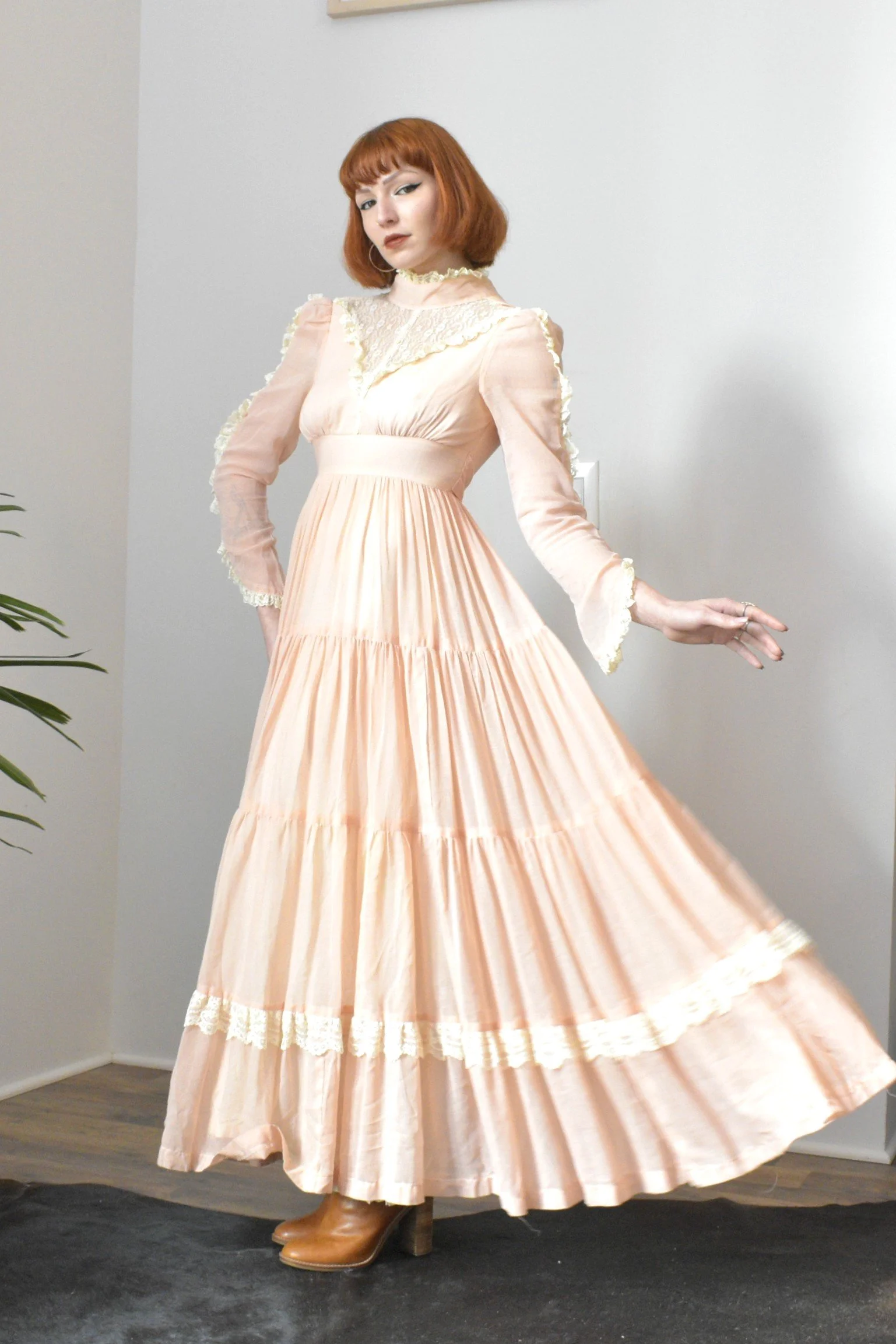 chinese dress ladies Peach Appliques Lace-Up Back A-Line Short Party Dress – Dreamdressy main image 1