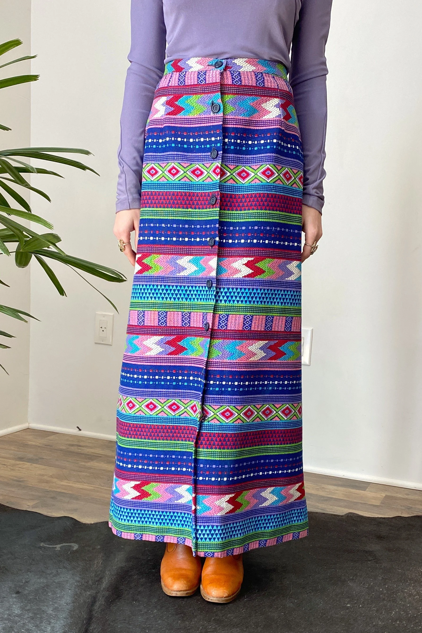 1970s Colorful Geometric Maxi Skirt-small — La Poubelle Vintage display picture 1