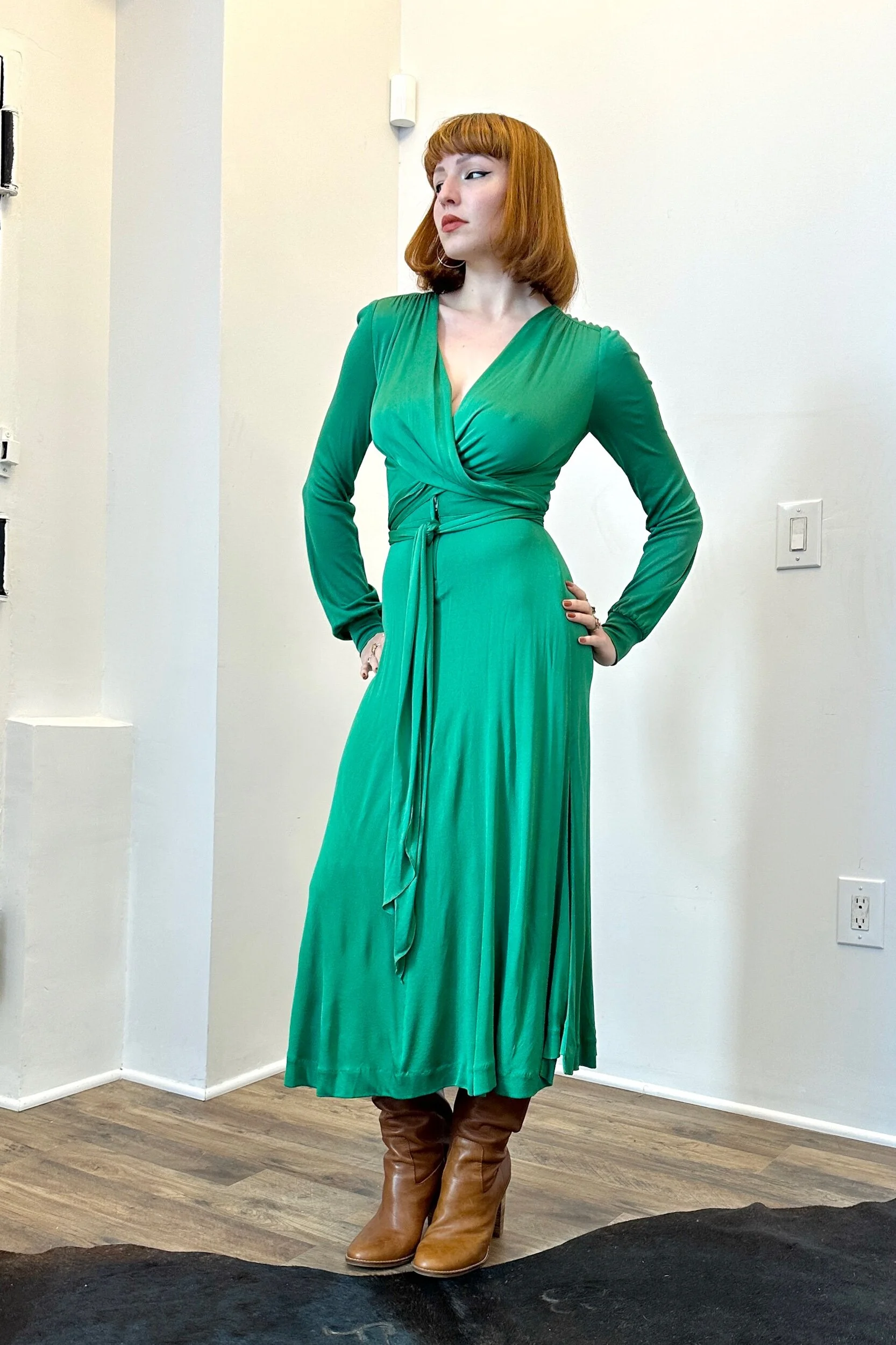 EE6FF46B-43B9-4371-A7AC-D7A557AF548C