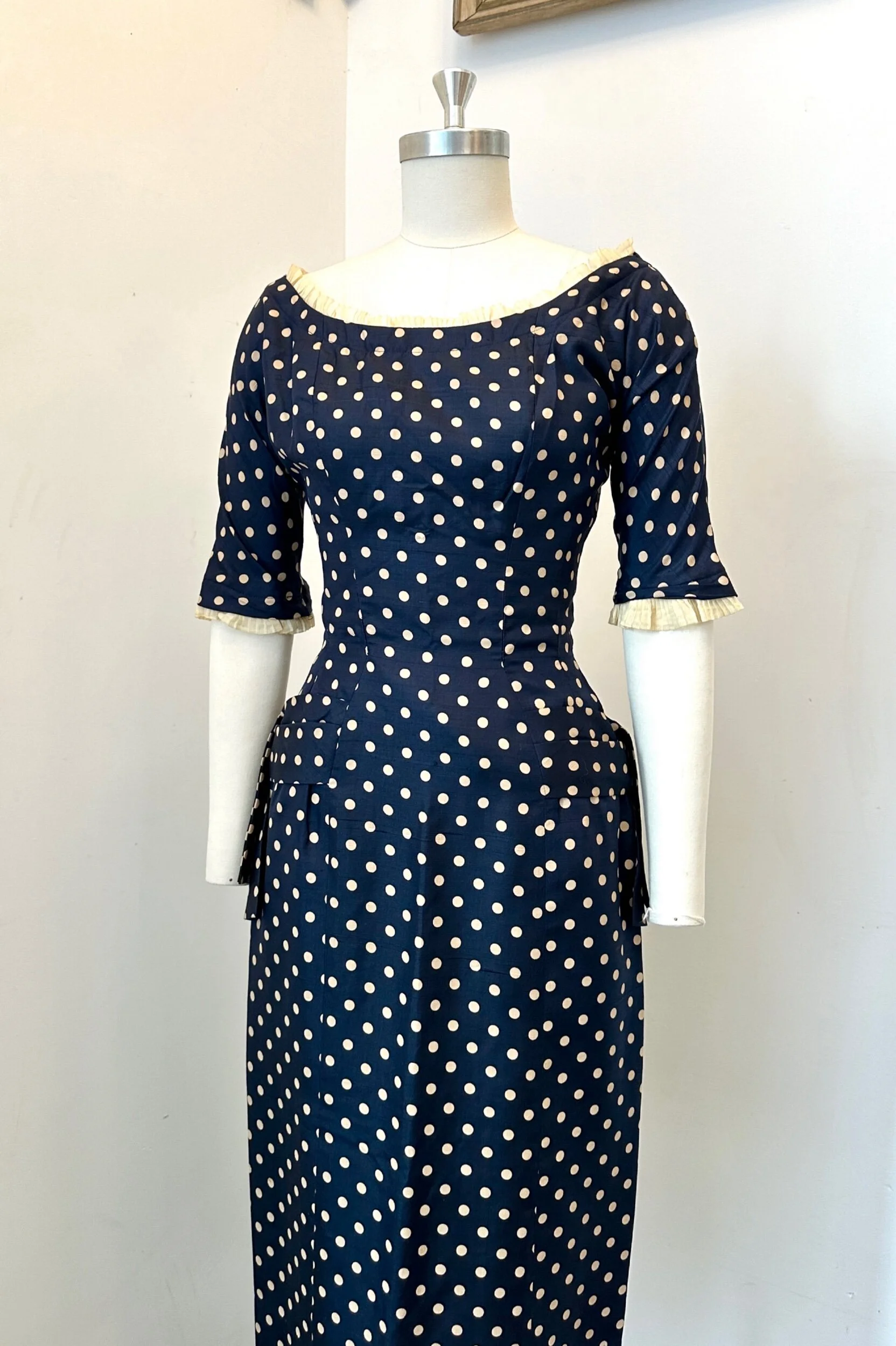 E689F830-1DB1-43C4-83EF-809FD3D88858