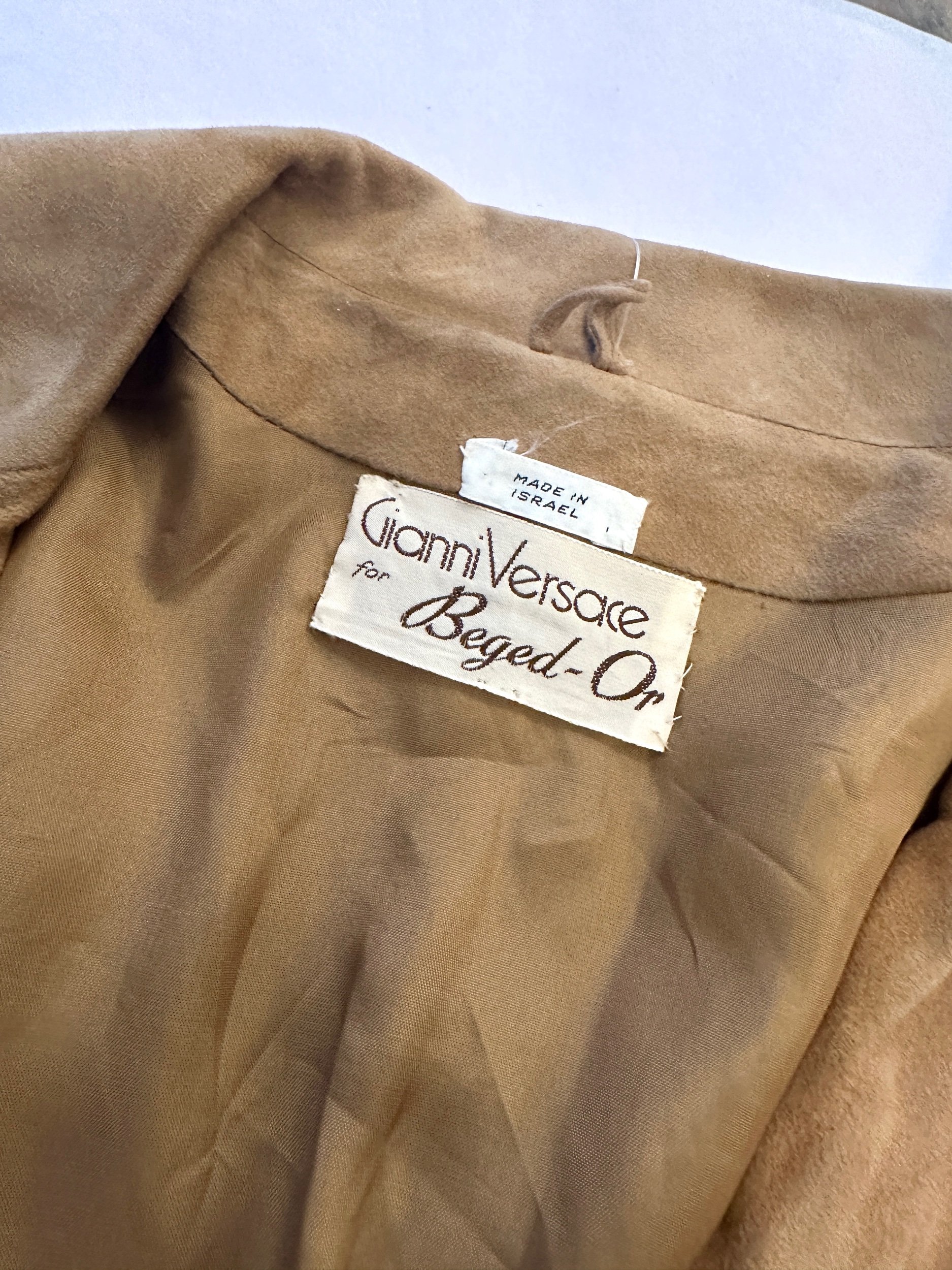70s Gianni Versace Slouchy Suede Blazer-S/M/L — La Poubelle Vintage