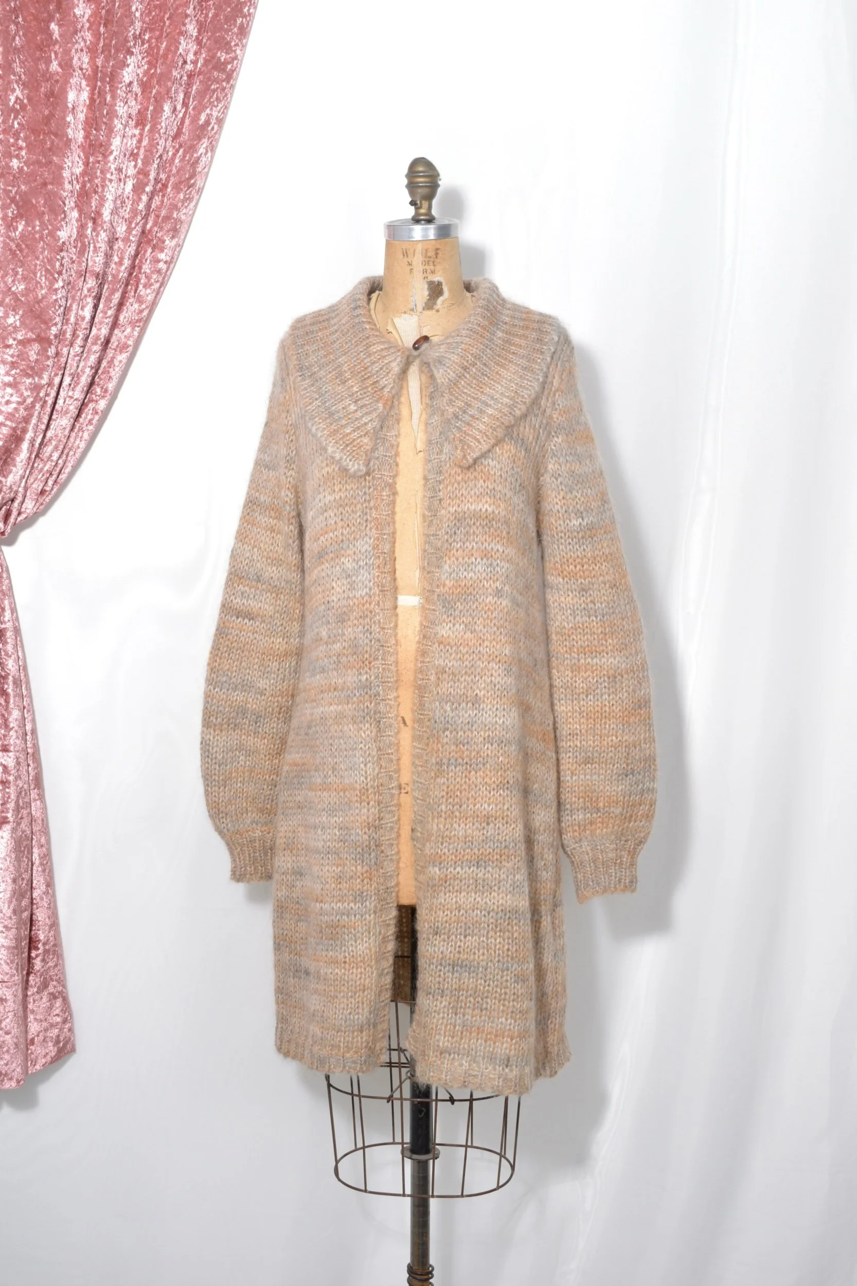 1970s neutral tan space dyed mohair balloon sleeve cardigan sweater