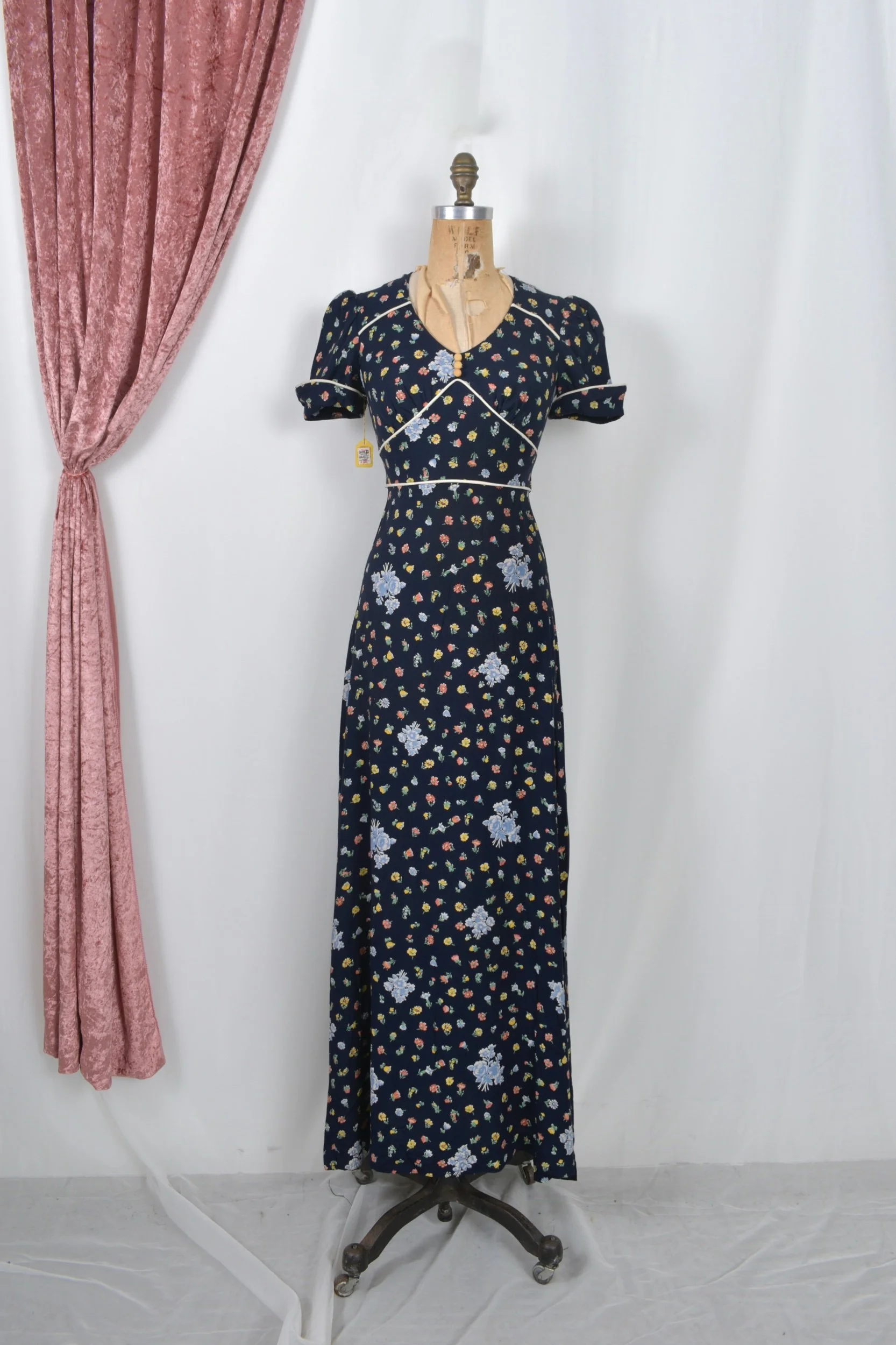 1970s Jody T floral print maxi dress