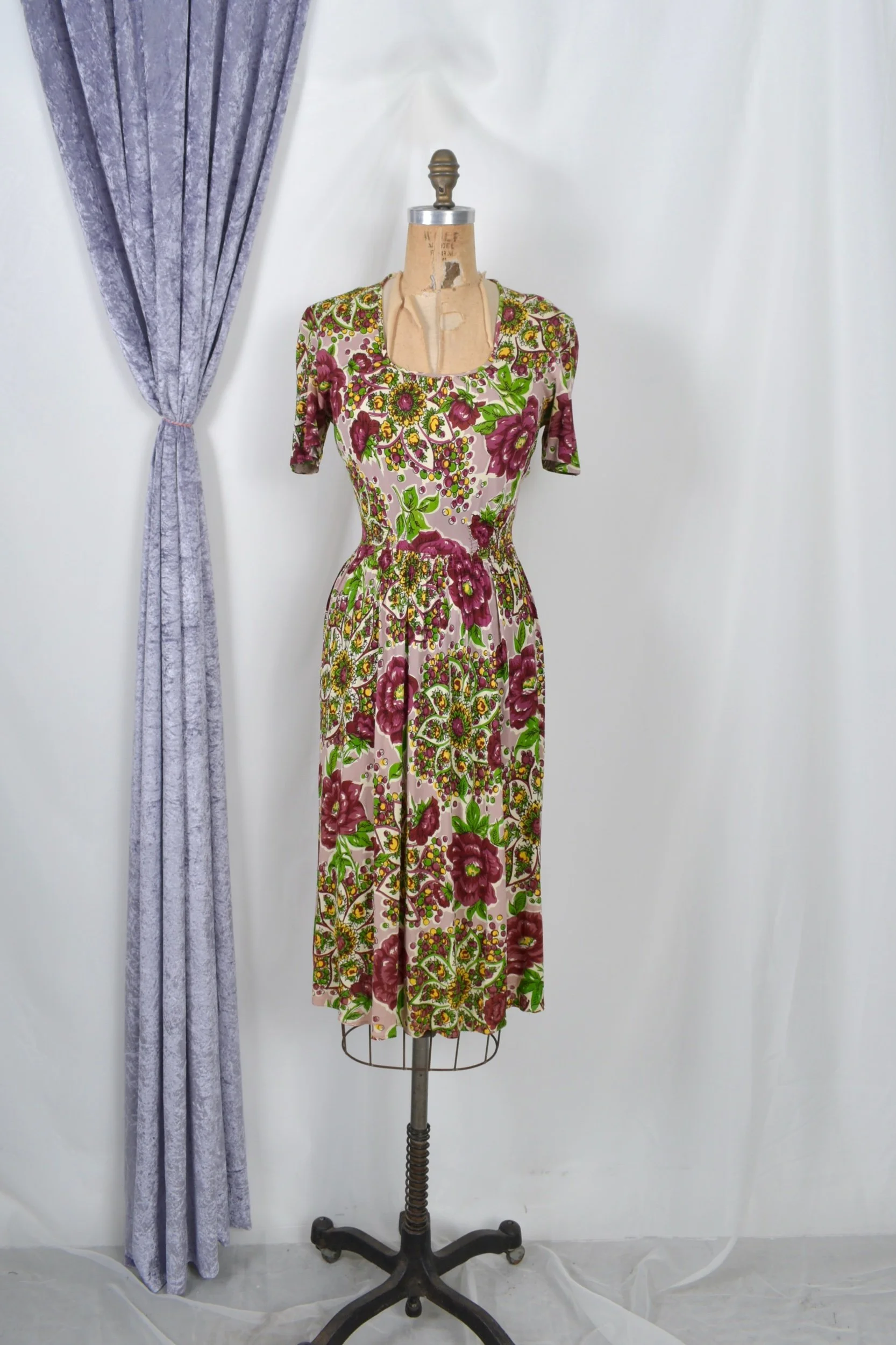 1940s vibrant floral print rayon jersey dress