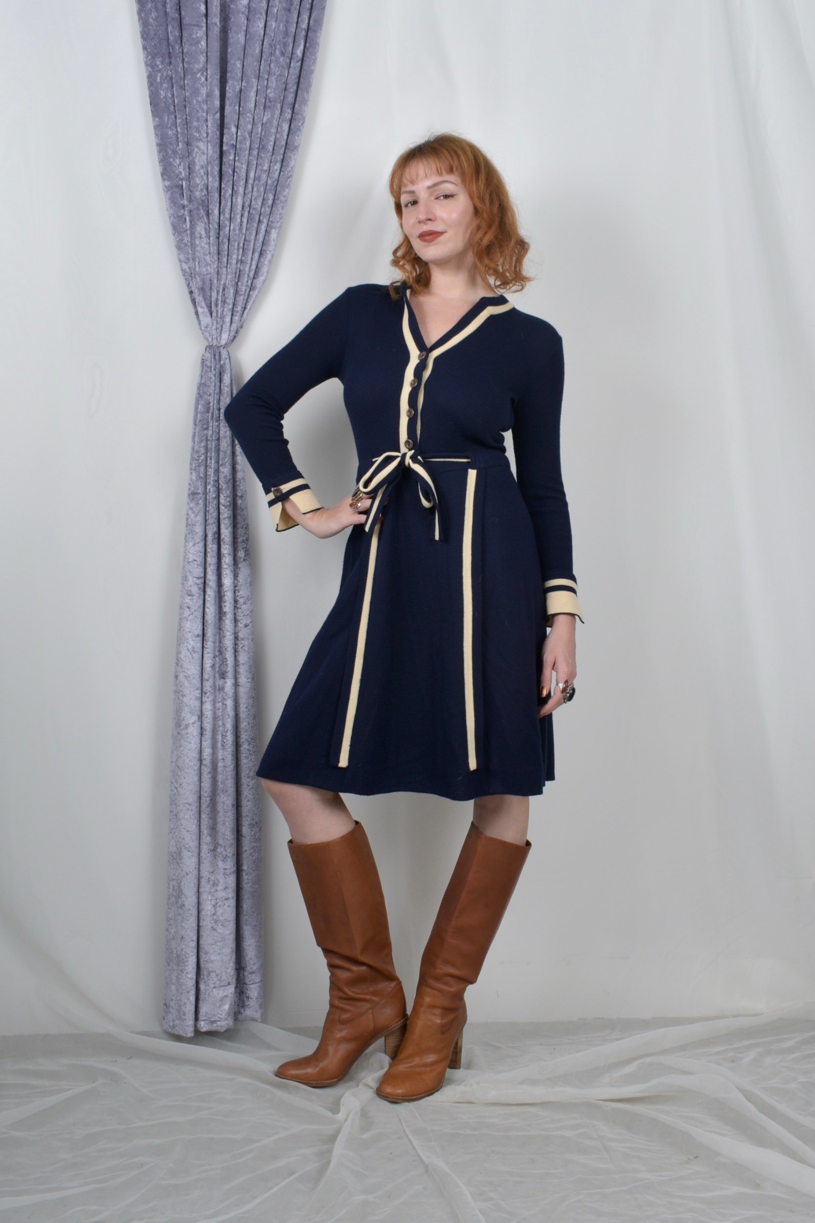 1970s crissa linea italiana navy blue knit sweater dress