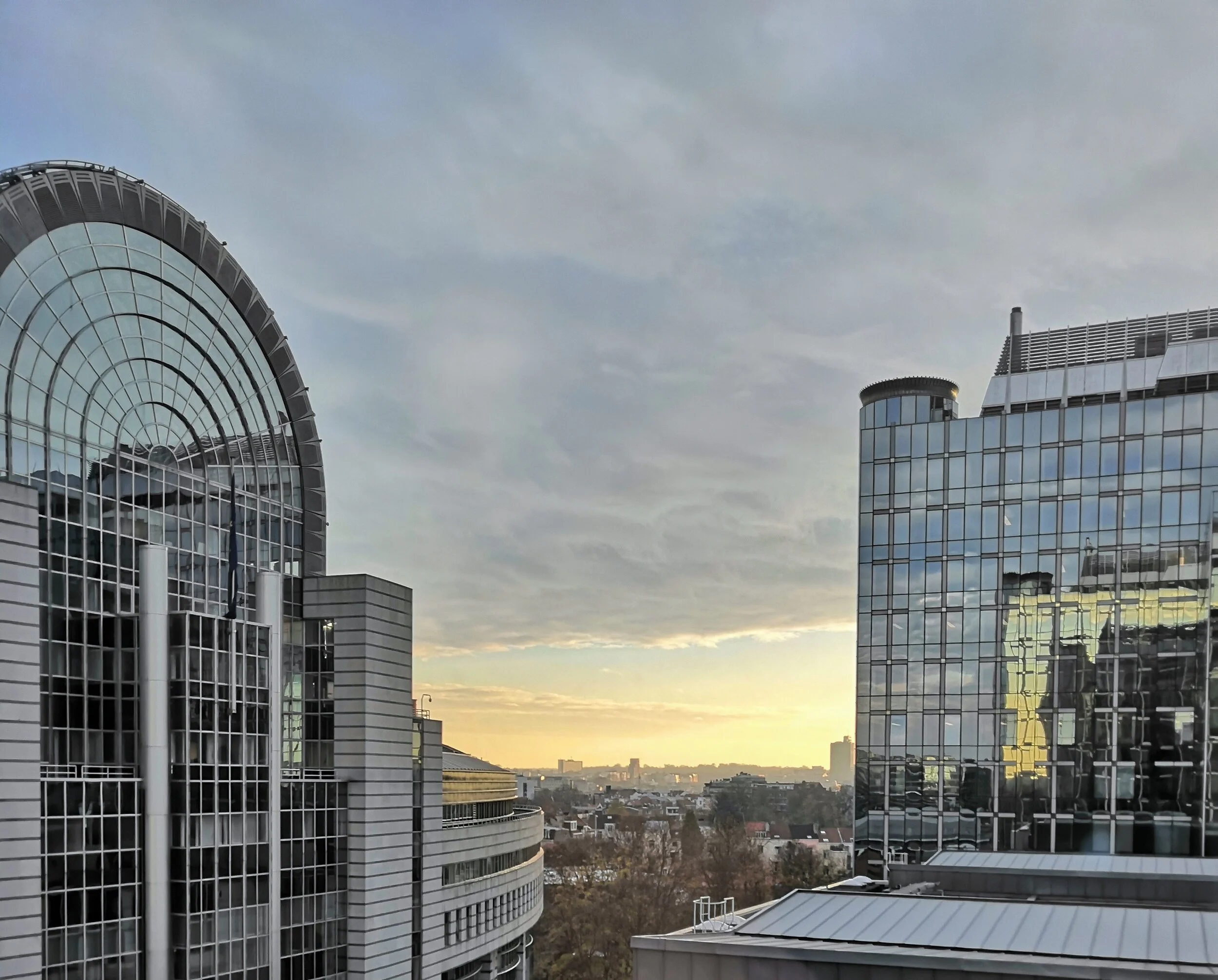 Alviina Alametsän tiimiin Brysseliin haetaan harjoittelijaa ajalle 1.9.21-31.1.22. 