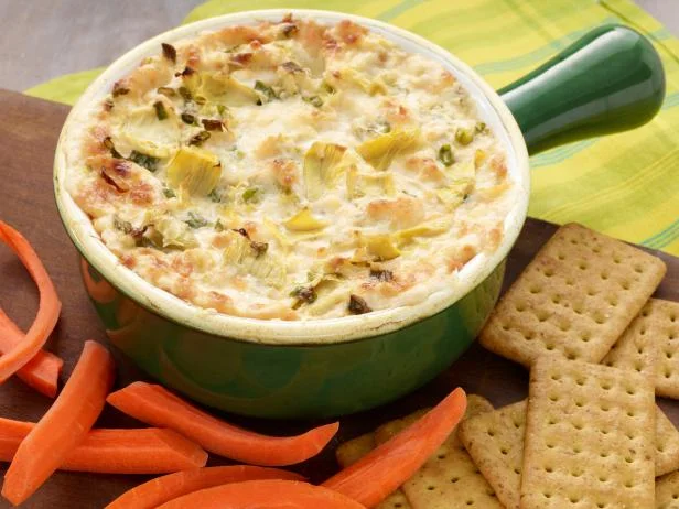 PA1111_Three_Cheese_Artichoke_Dip.jpg.rend_.sni18col.jpg