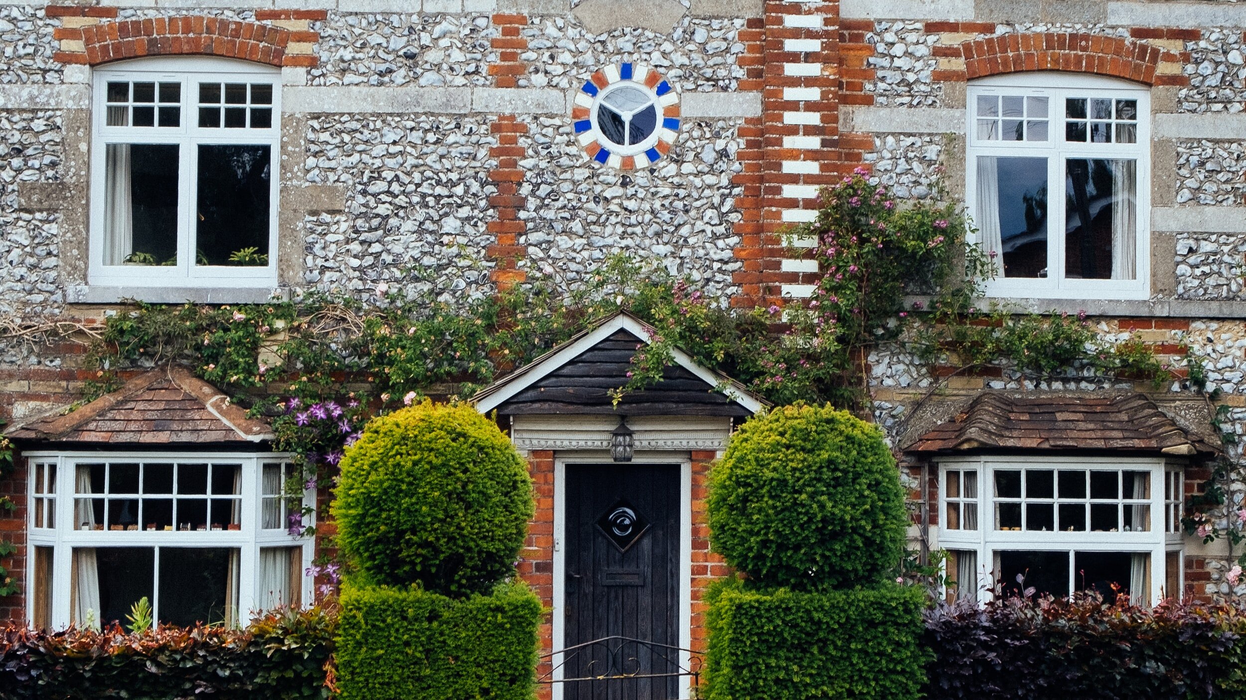 Simple tips for Springtime curb appeal
