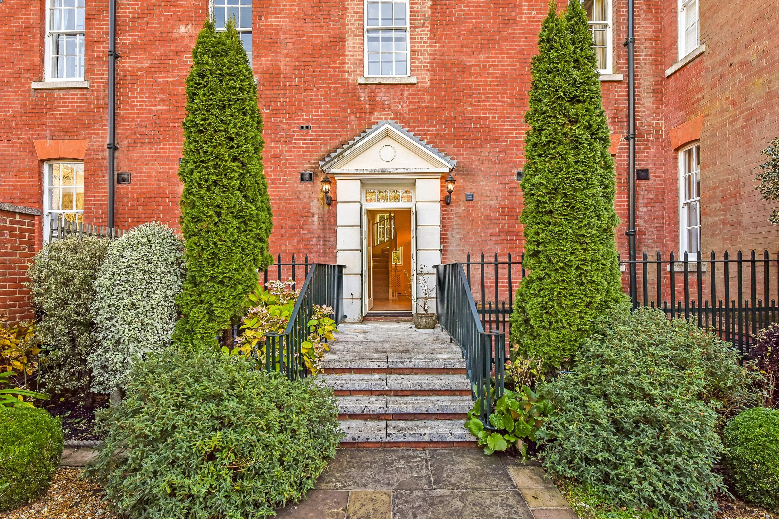 New Blog - Winter Curb Appeal