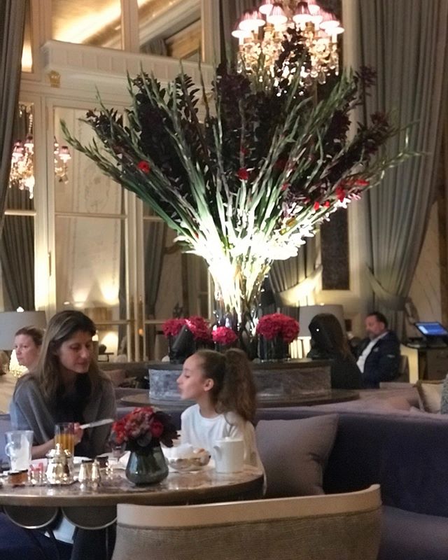 Drawing inspiration from this massive bouquet I spotted in the H&ocirc;tel de Crillon restaurant from my recent trip to Paris. Last Sunday at the Santa Monica flea market, I found an outsider art vase made entirely of popsicle sticks that I love! Thi