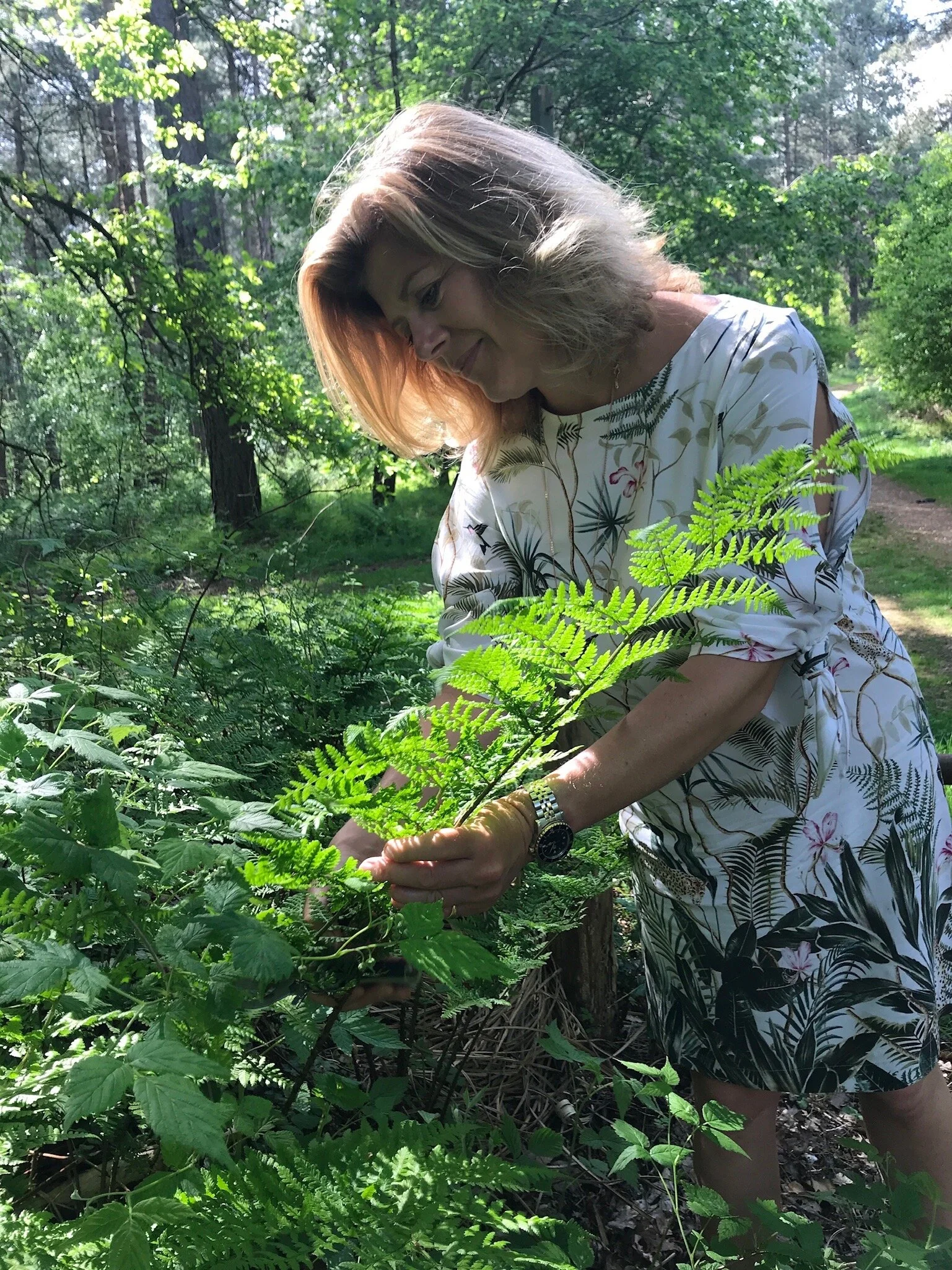 Natural Spring Bouquet - Using locally harvested greenery