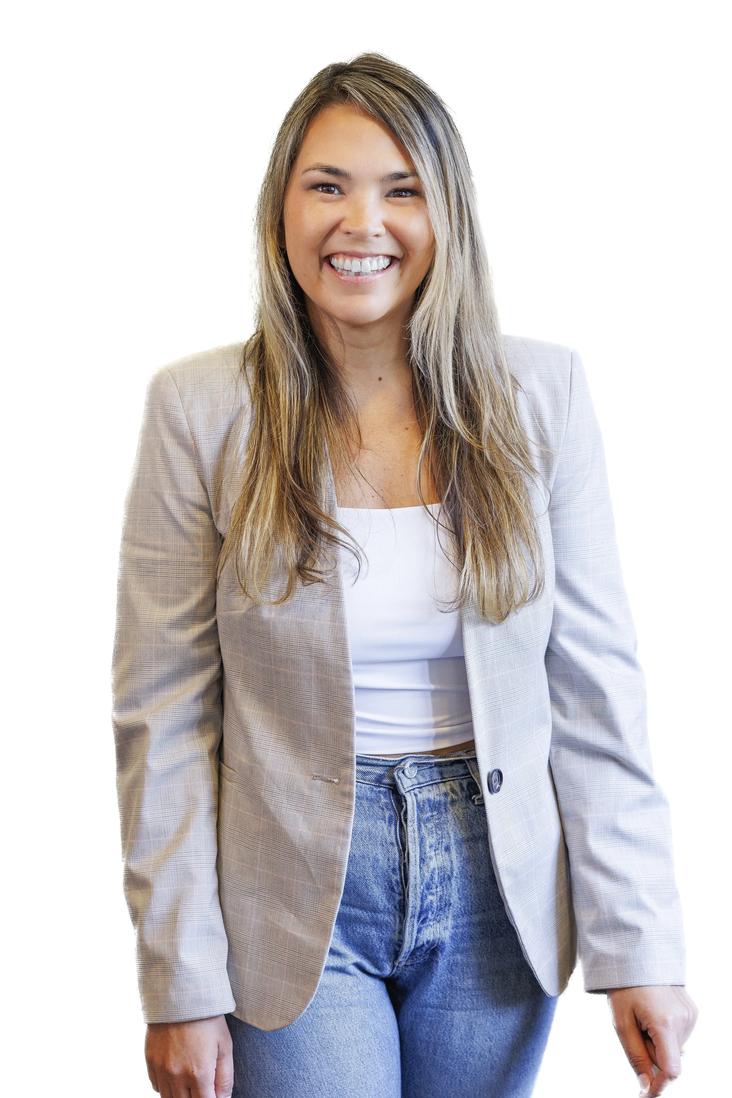 MICHELLE ALEMANIA   Head of Research