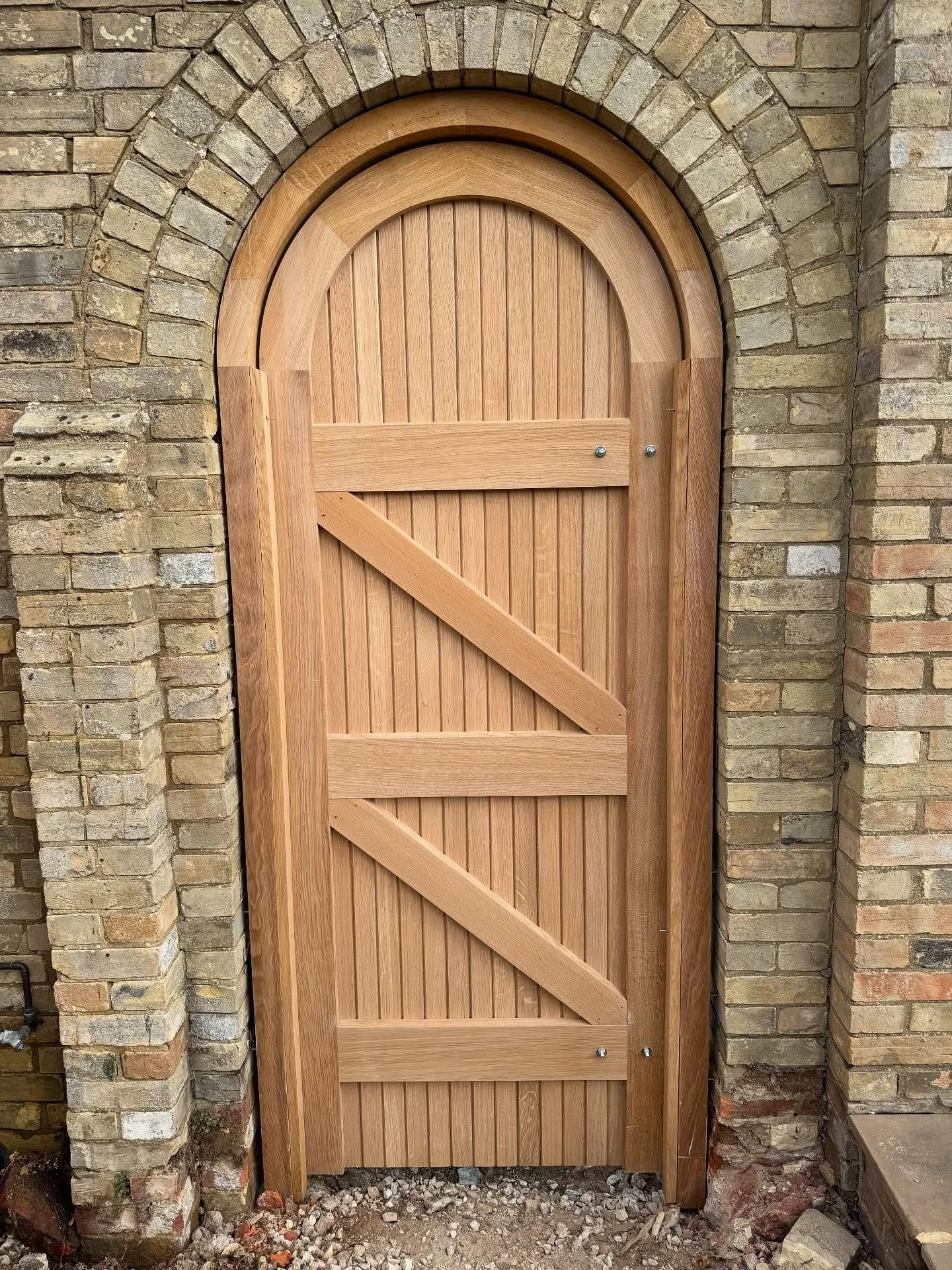 One from last year still looking good. 

#bespokejoinery #handmade #madeinsuffolk