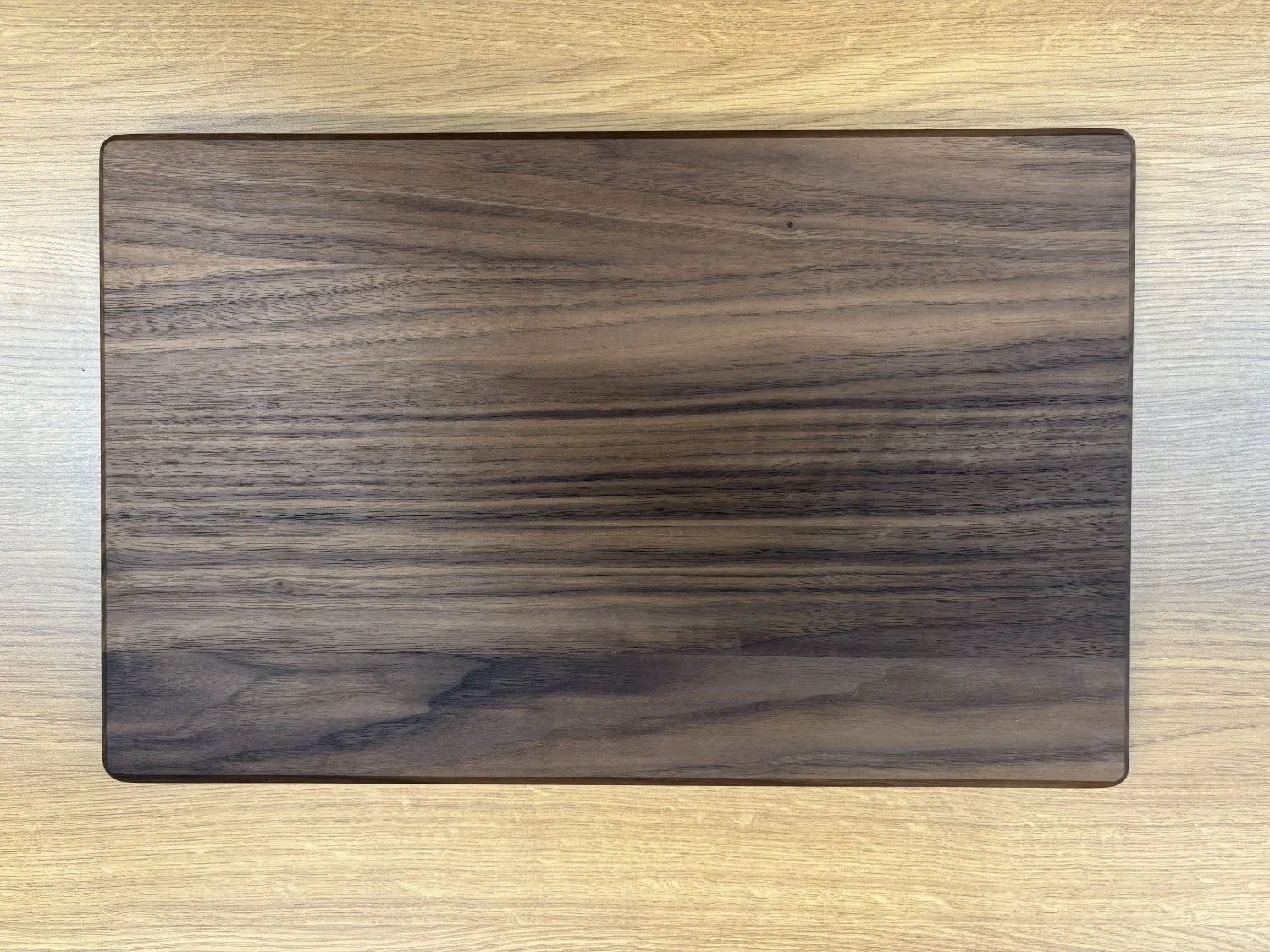 Walnut Serving board.jpg