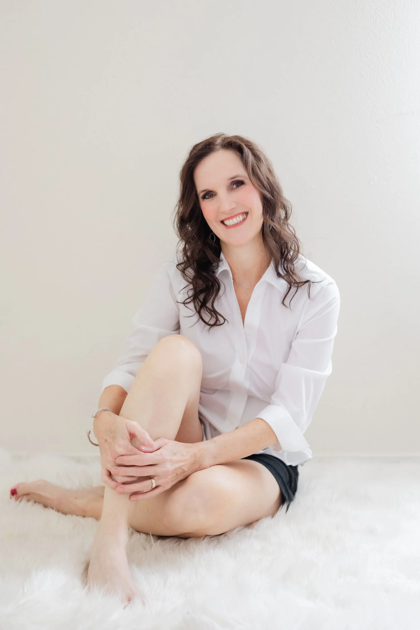 wise-women-50-over-50-laura-portrait-houston (10).jpg