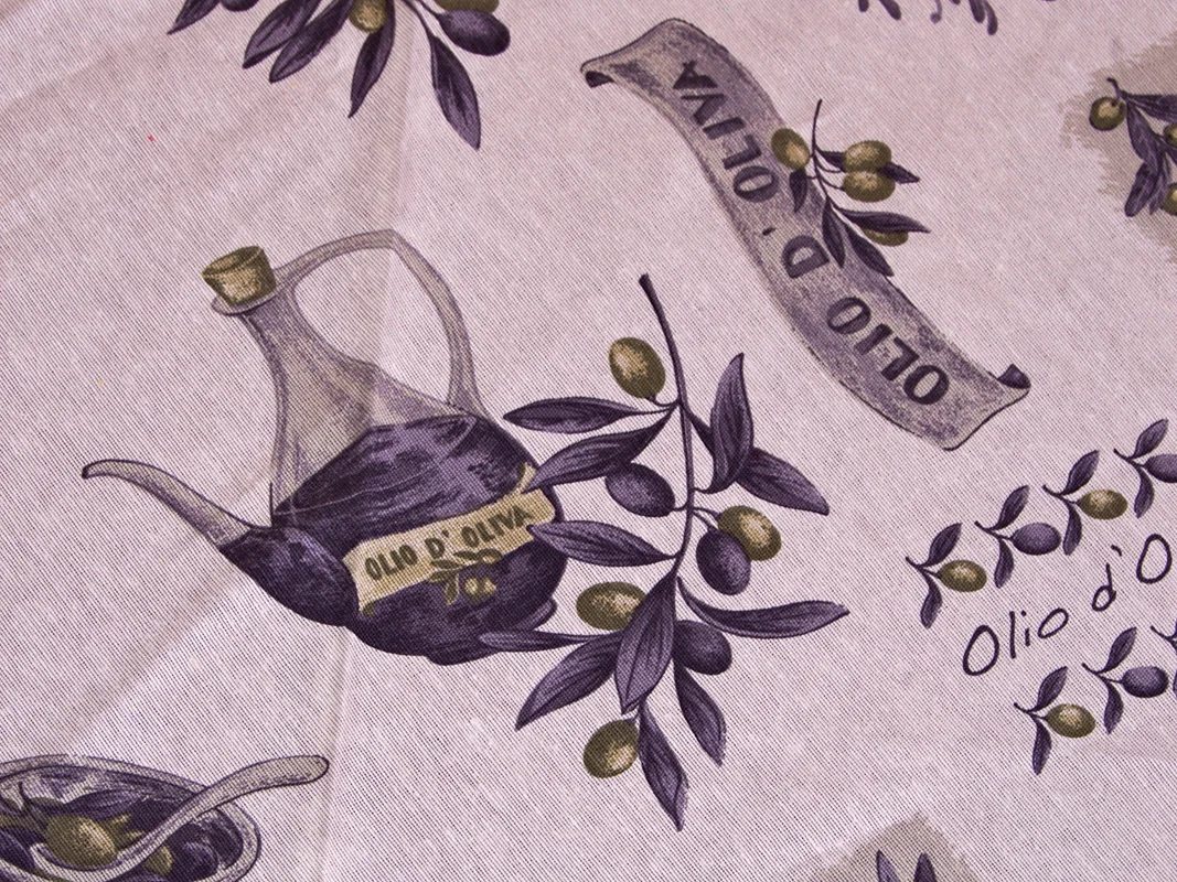 table_cloths_414_1067x800.jpg