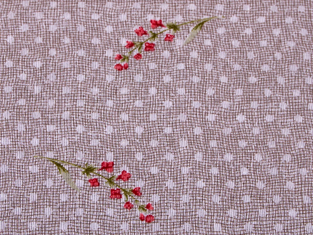 table_cloths_420_1067x800.jpg