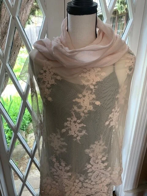 Pashmina Anastasia