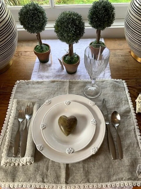 Bon Ton Placemat and Napkin Set