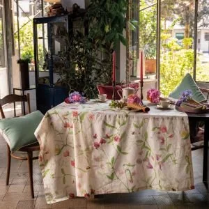 Sweet Pea Table Runner