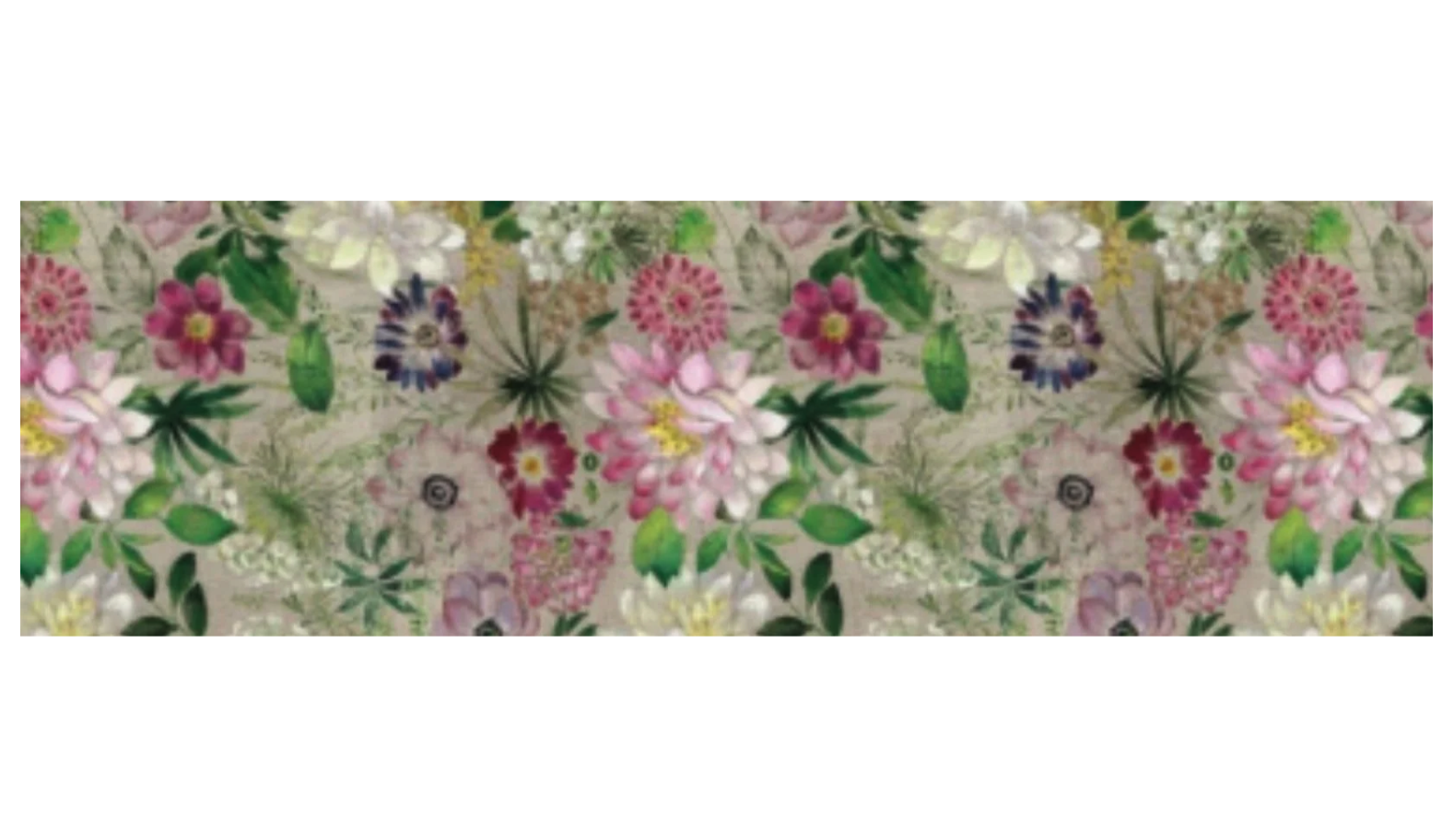 La Vie En Rose Table Runner