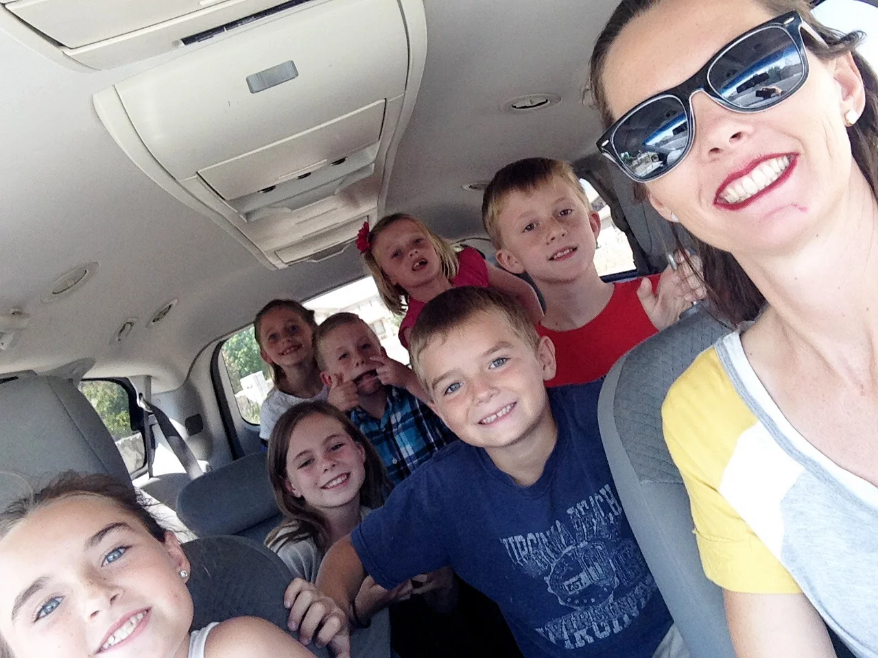 Episode 003 Practical Ways to Make Your Road Trip Fantastic with Melanie Jorgensen