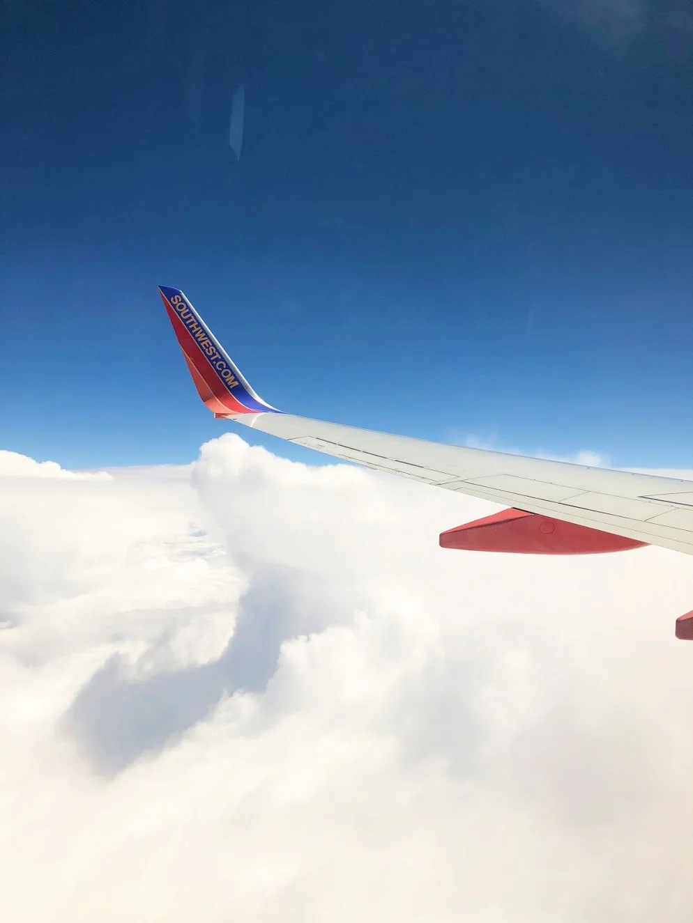 Episode 015 How to Survive (and Enjoy!) International Flights