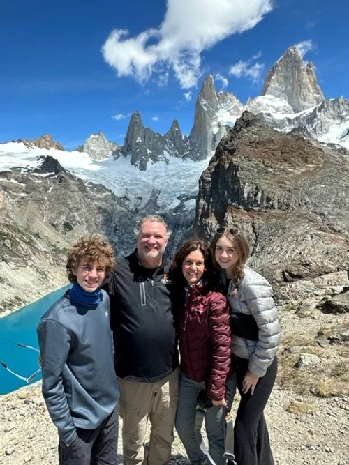 Practical and Easy Ways to Support Small Businesses When You Travel