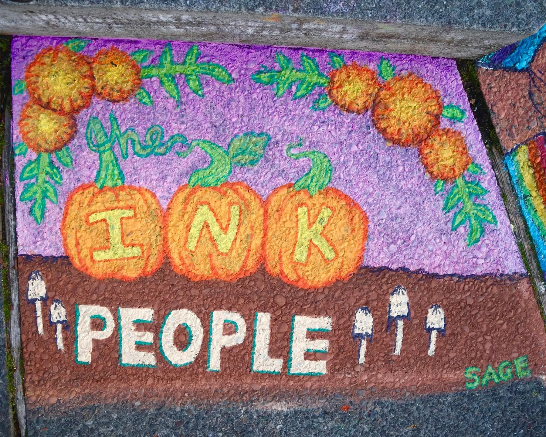 Happy autumn from the Ink People! We had lots of fun on Saturday creating a design at Pastels on the Plaza. So many wonderful, colorful expressions shared by the community! Go check out these ephemeral artworks before they fade away🎨🌈

@ncsheadstar