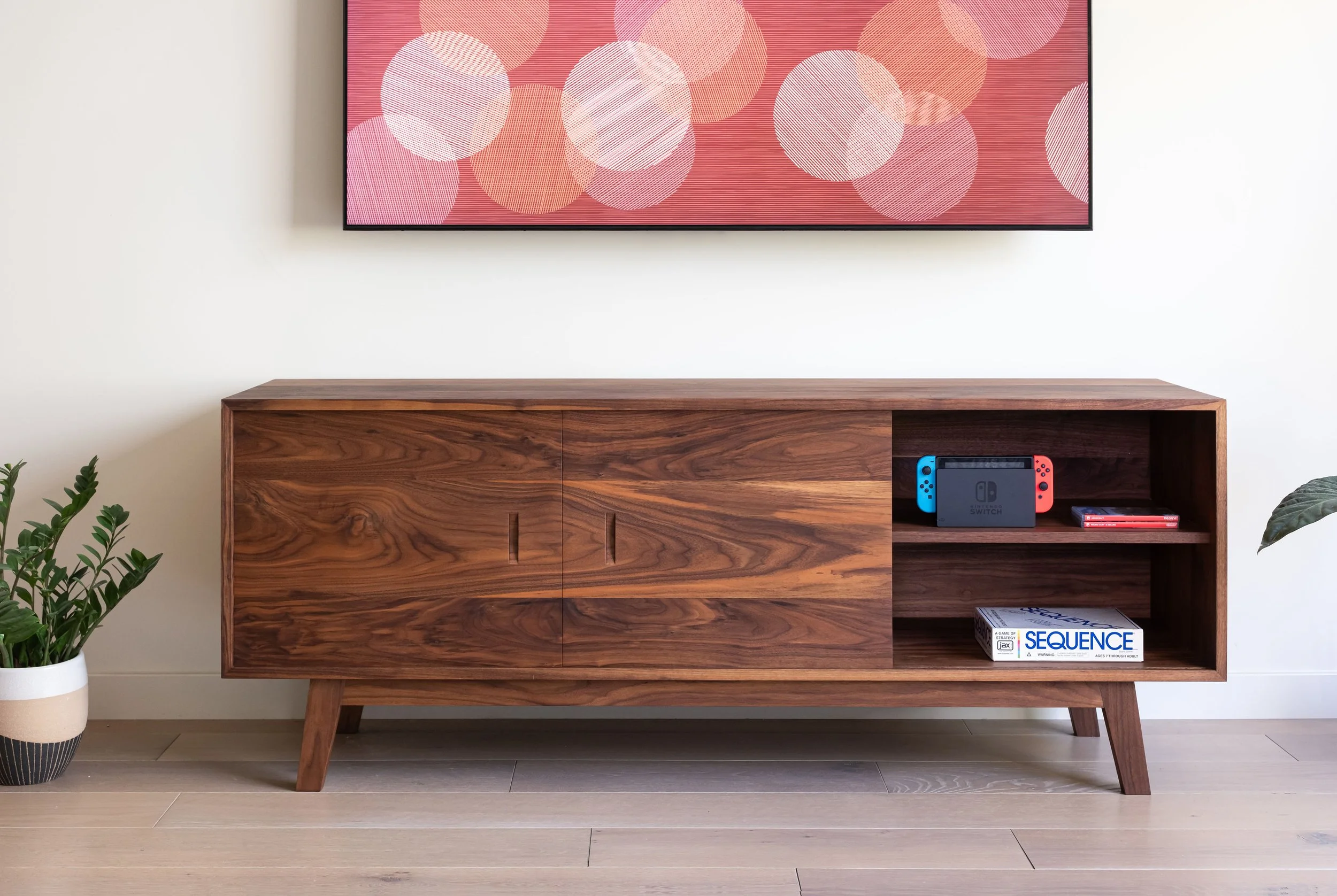 Credenza_002.jpg