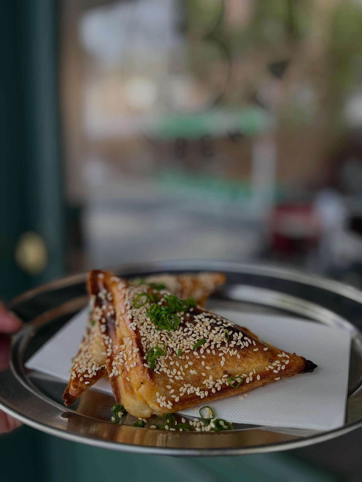 A new addition the menu, our delicious Kimcheesy topped with sesame, organic spring onions + hot honey. Available all day, everyday 🙌