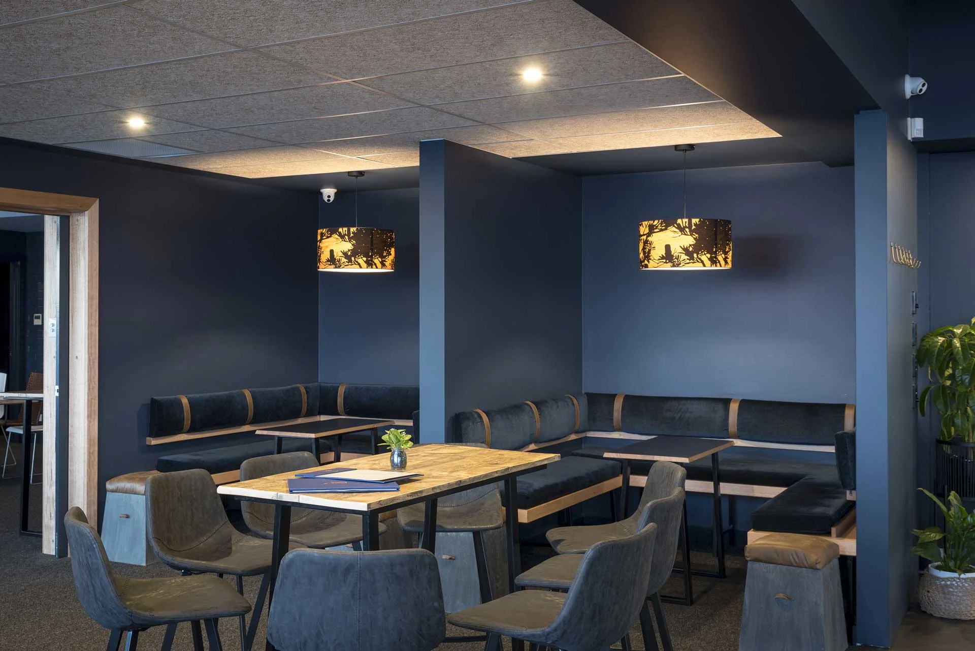 lounge-booths_.jpg