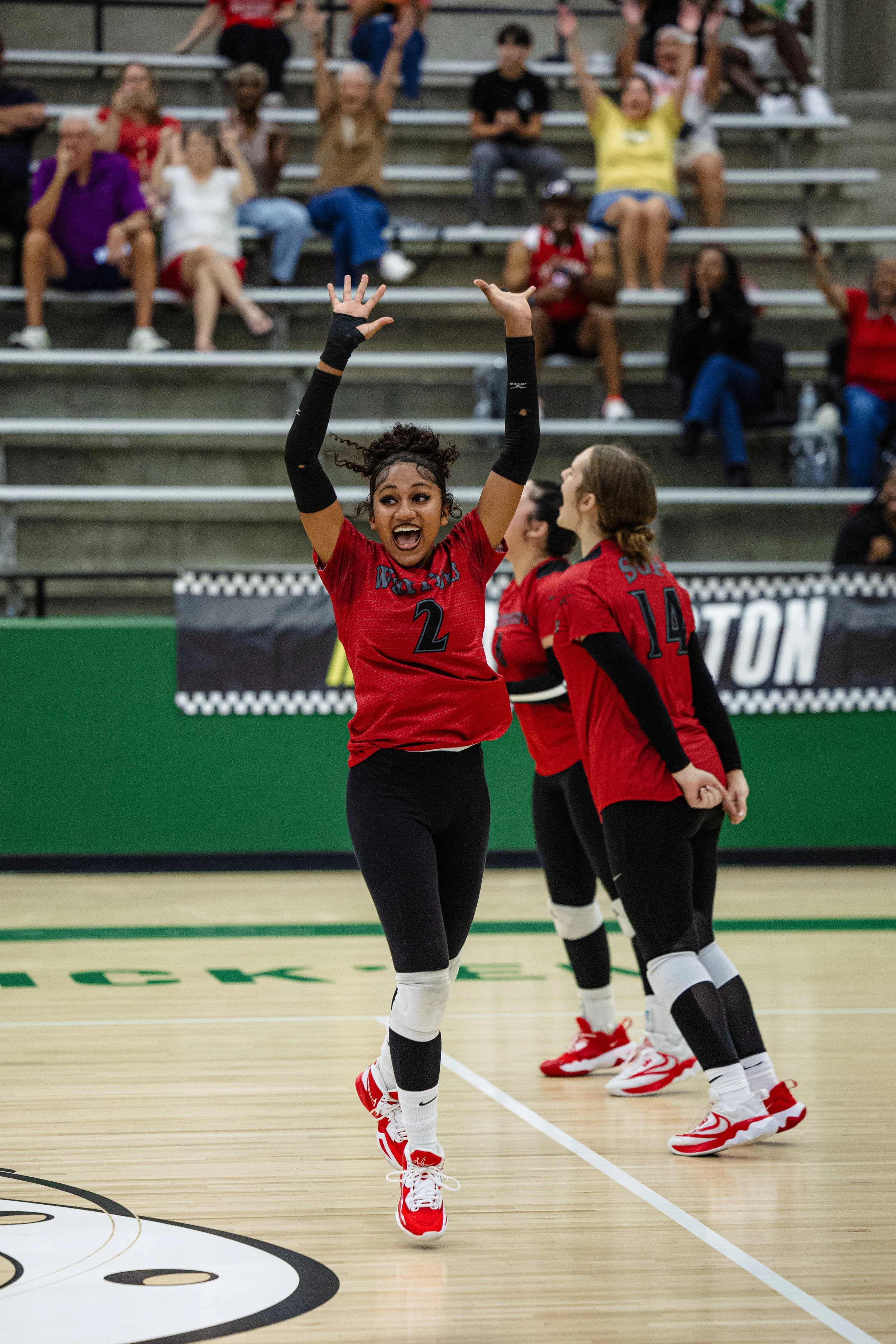 AHS vs SGP Nevaeh and Gianna-3.jpg