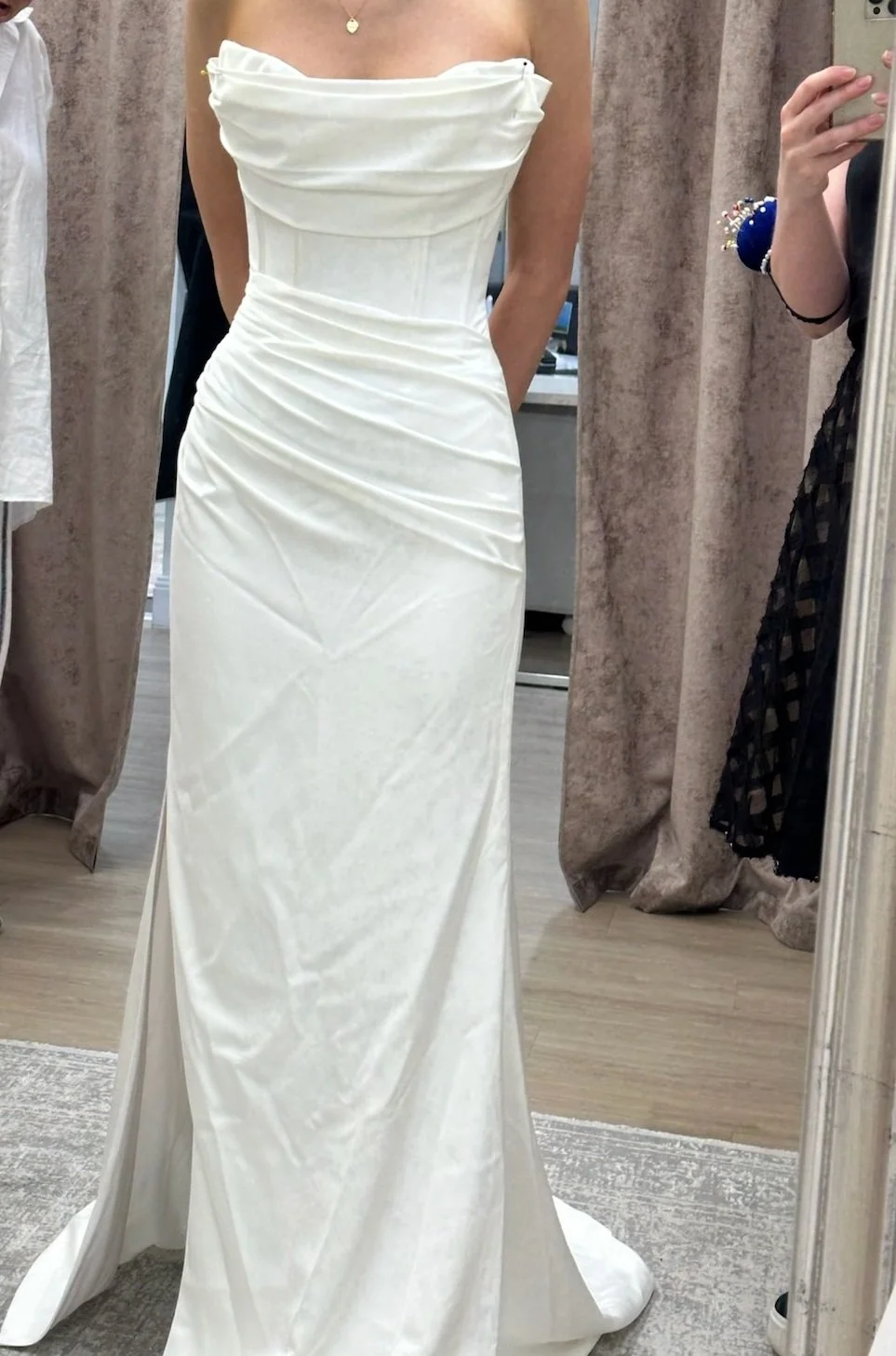 How to Find the Best Bridal Dress Alterations in Brisbane