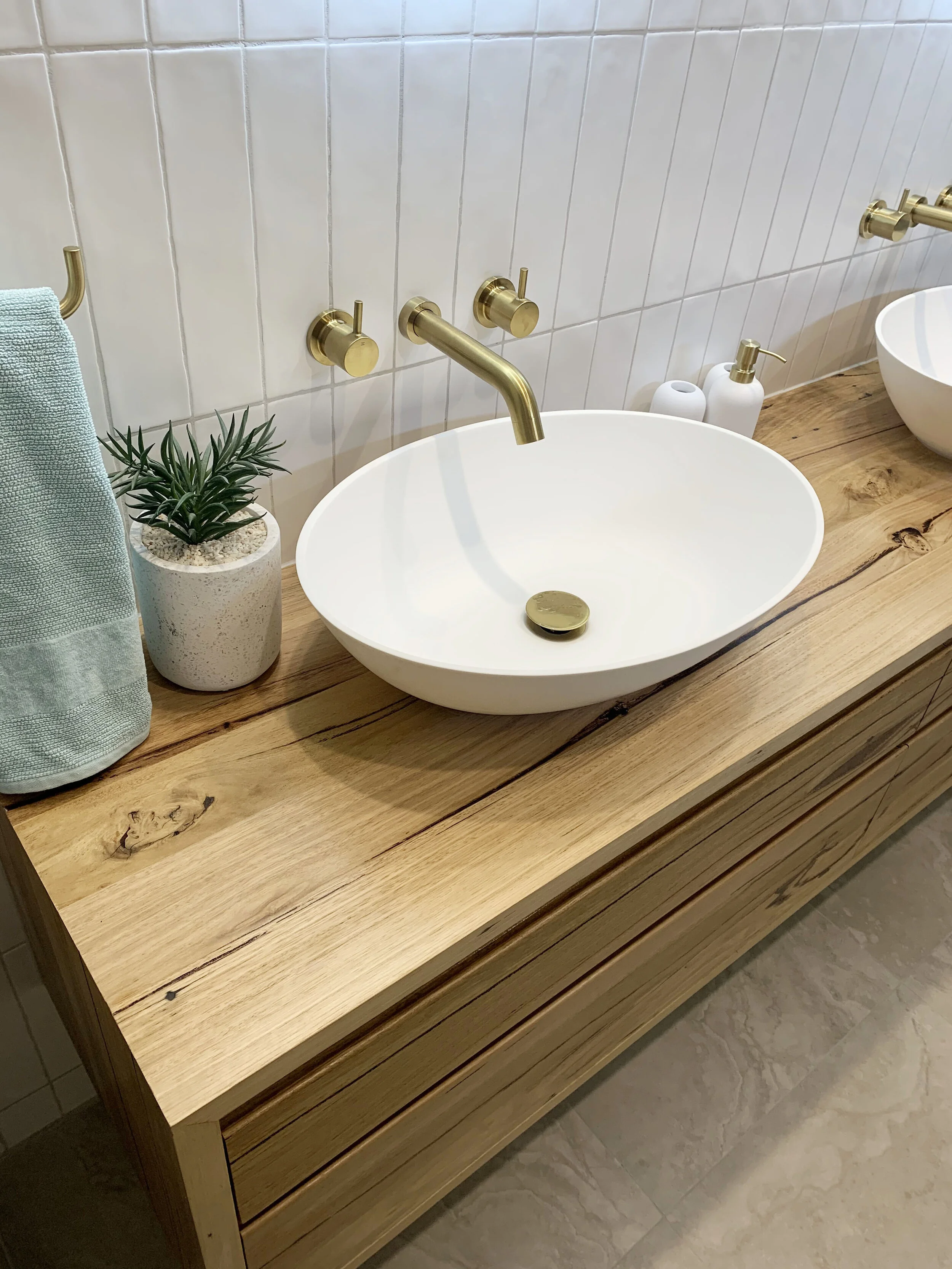 Basin 2.jpg