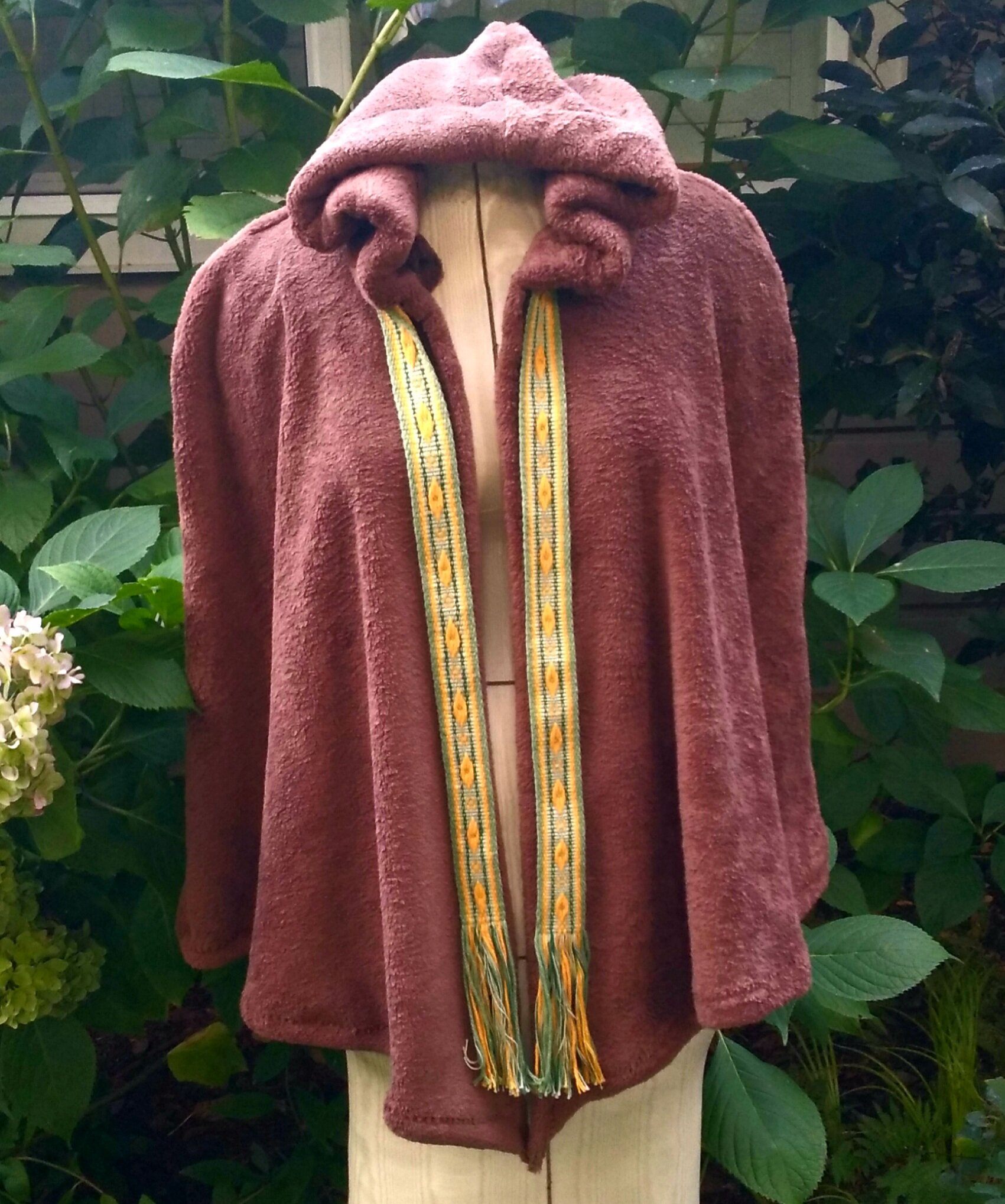 Original Wheat-and-Sprout Inkle Tie Half Cloak