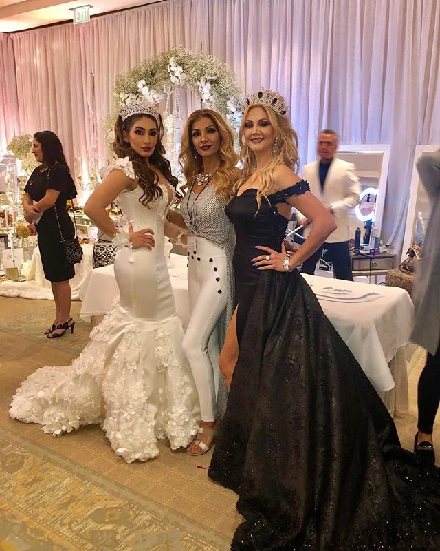Bridal show @aroosmagazine @navidstudio hair @riri_roya dress @ritabridal beautiful models @tania.sdz @katy_kp1968 weddingshow  #aroosmagazine #bridalshow  #aroosshow  #aroosshow2019 
#weddingexpo  #fashionshow  #wedding  #engagement #ido ##americanw