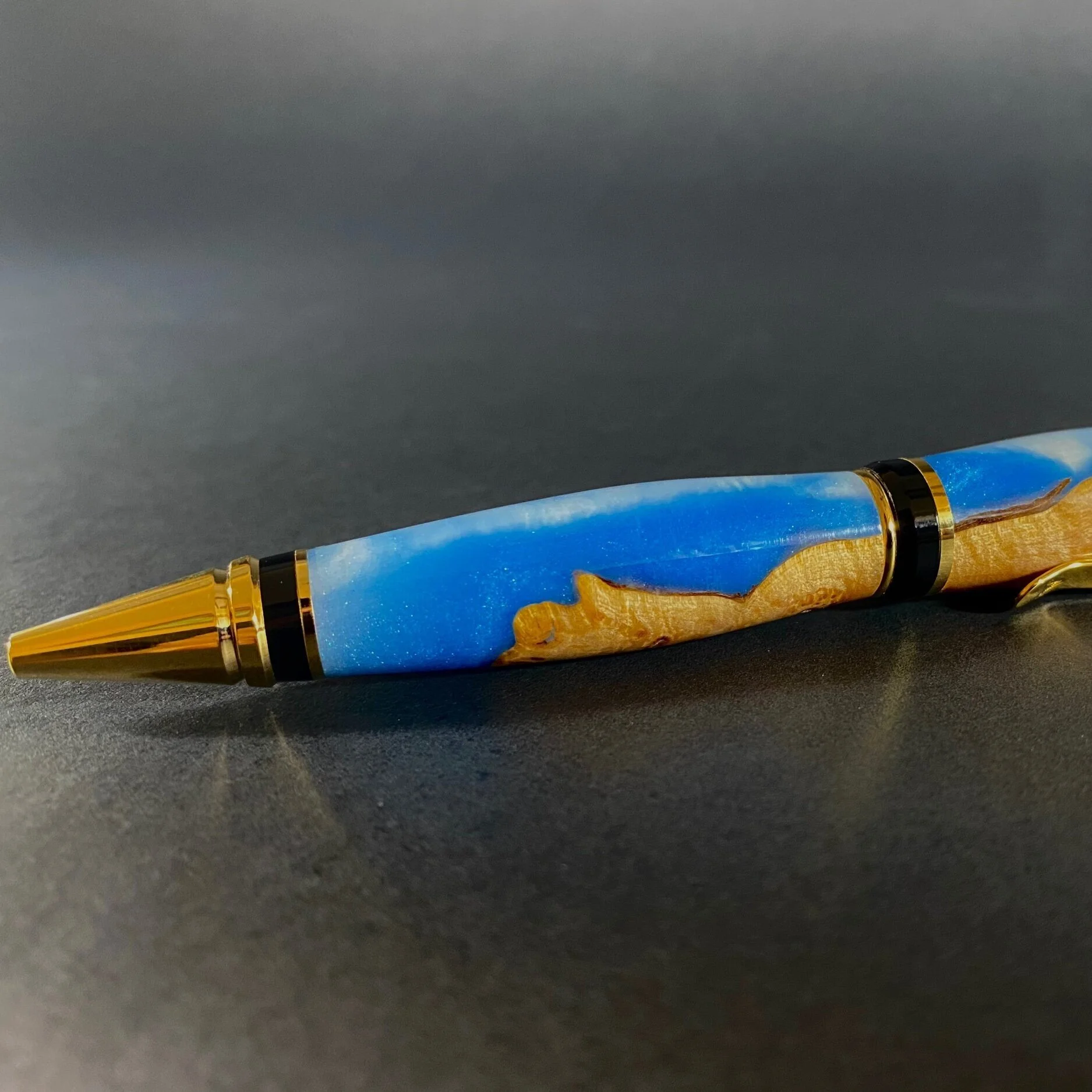 9353659C-7945-4F2A-B1F6-6AFB6FEC6A6E