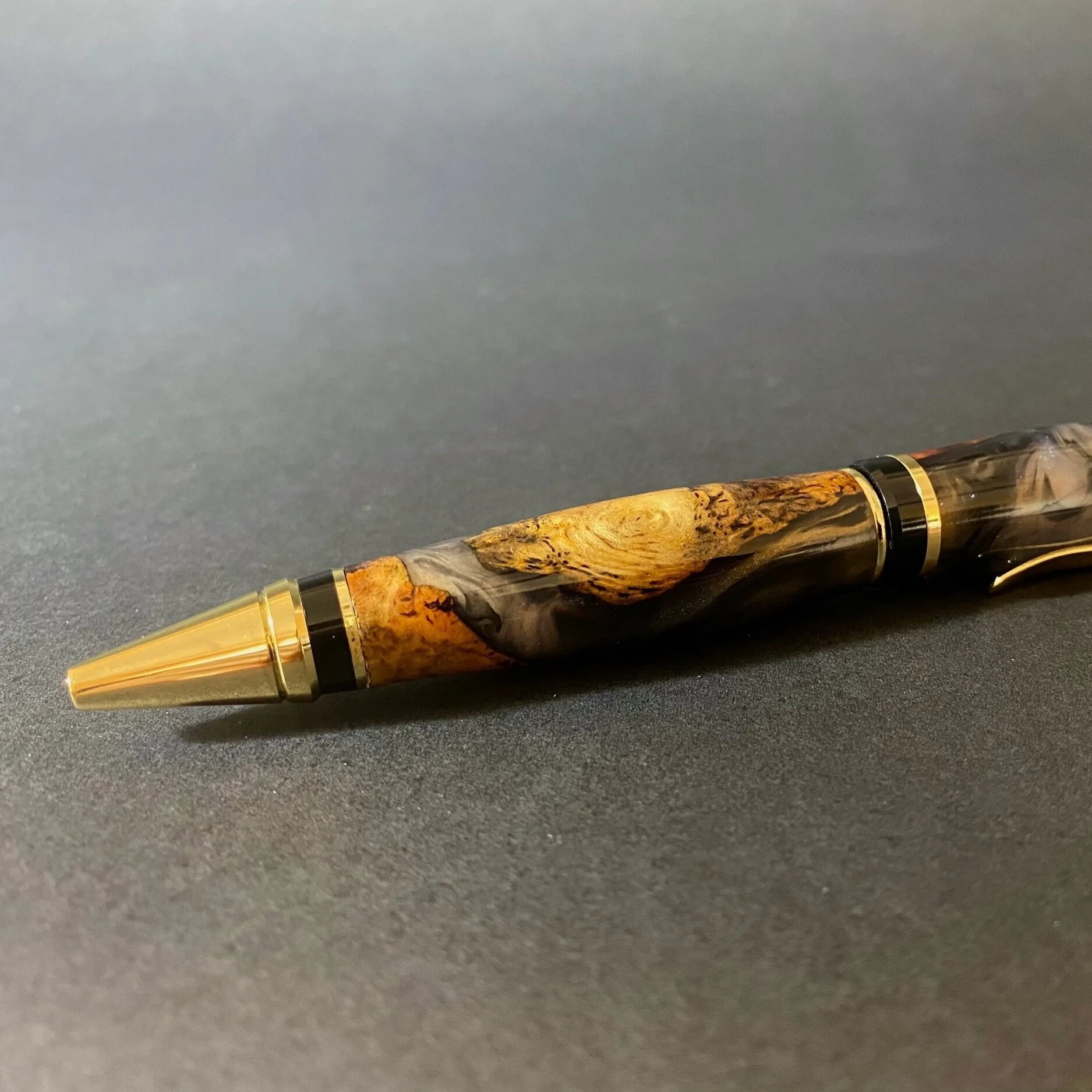 60DCD815-4120-439C-8FFA-A3D9D0A27045