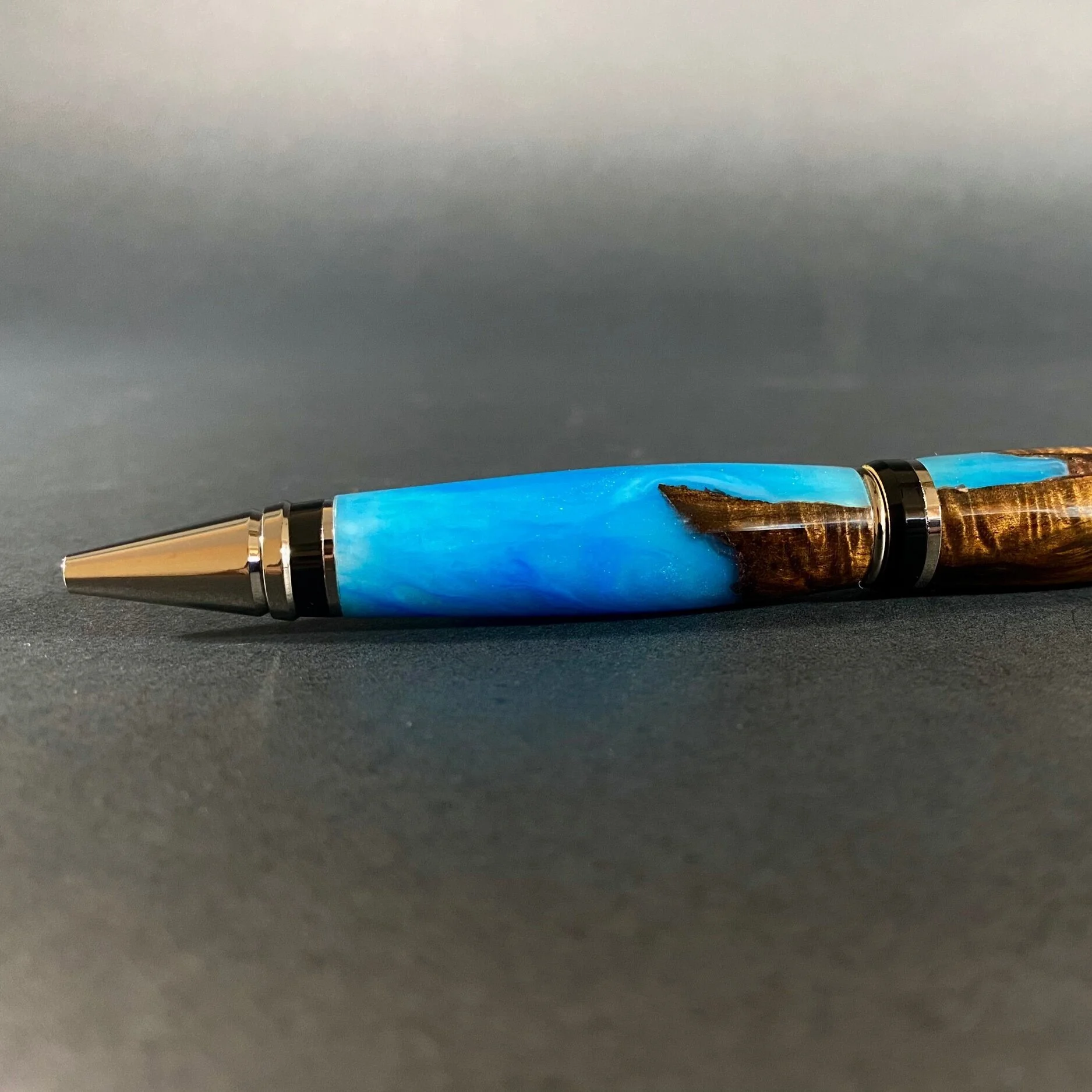 6A172113-7FF3-48D3-B705-485F56062D7A