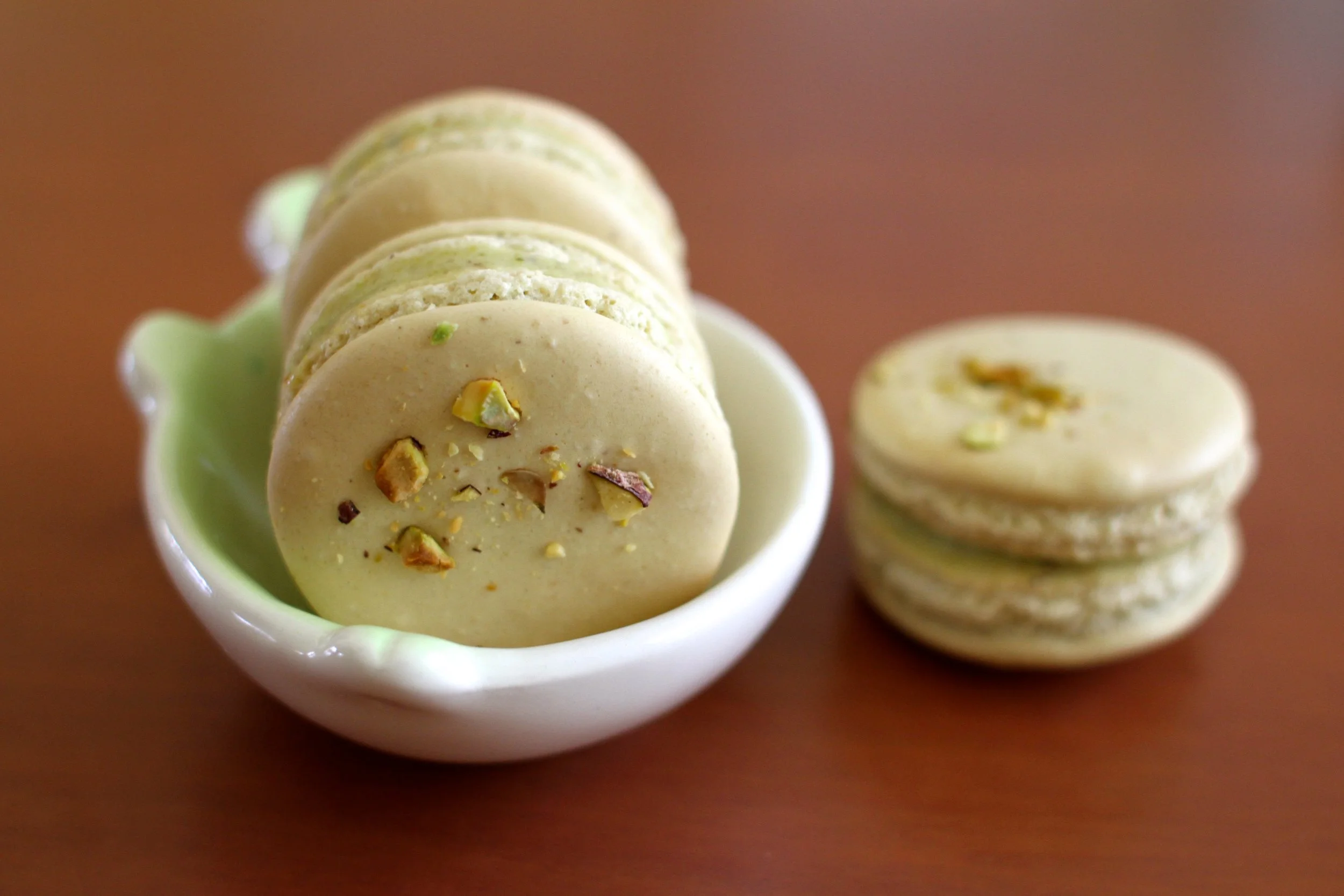 PISTACHIO MACARONS
