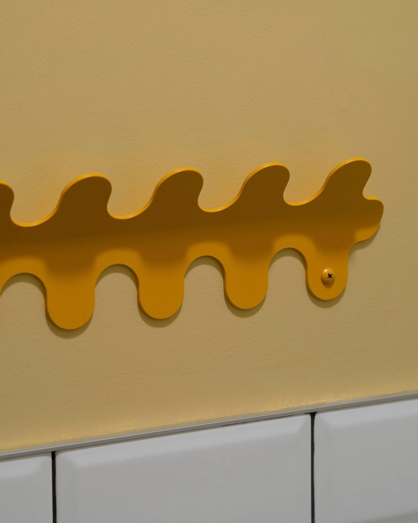 Yellow fellows holding it down in the bathroom 💛 

Featuring the &lsquo;Wiggle Wall Hanger&rsquo; &amp; the &lsquo;Simple Soap Bottle Shelf&rsquo; in matte mustard yellow.

Made locally in Auckland, New Zealand 🇳🇿 

#oddthing #nzmade