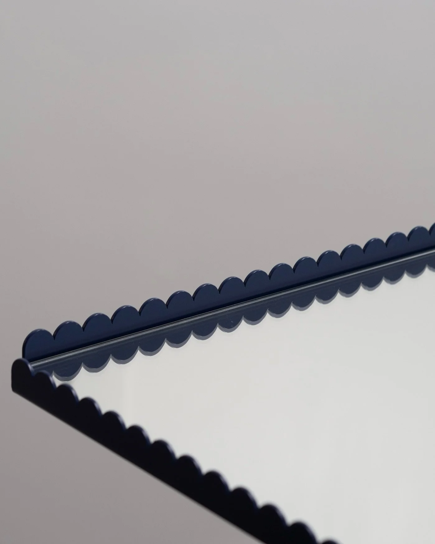 The &lsquo;Nice Mirror - Cloud Line&rsquo; made to custom size 700 x 600 (mm) and finished in matte navy blue 🪞💙

Shop the Nice Mirror in our stocked size 900 x 600 (mm) or get in touch for custom sizing to perfectly fit your space. 

Designed and 