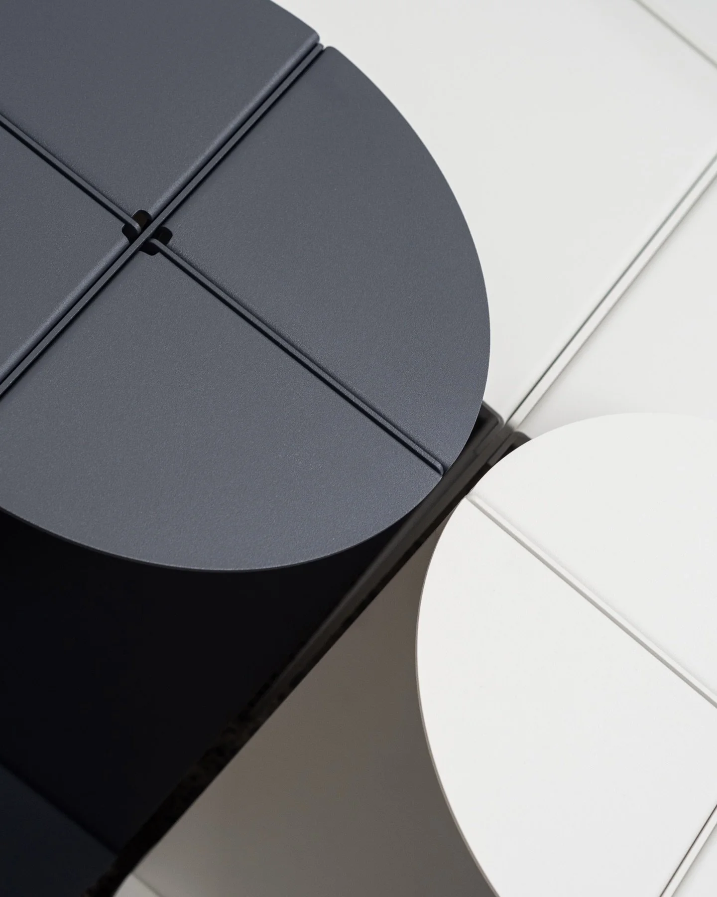 We&rsquo;re back into the swing of things for 2026 👨🏻&zwj;🔧👨🏻&zwj;💻

Here are some Chris Cross side tables and a coffee table recently made for a customer&rsquo;s outdoor living space, finished in textured powder-coat: Protexture Titania (Flat)