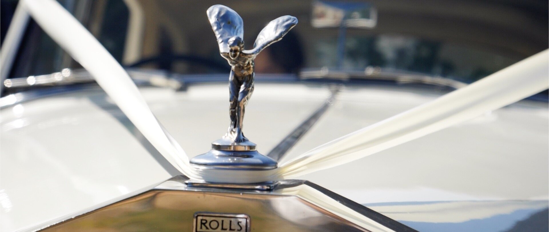 Essex wedding cars video Rolls Royce.jpg